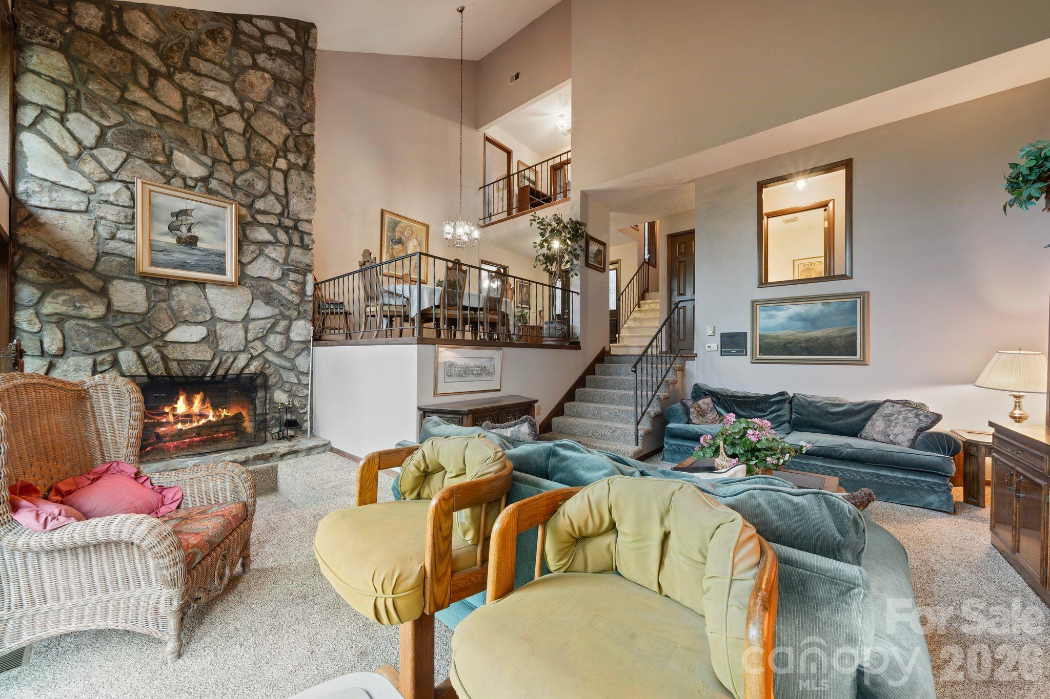 415 Reel Hollow Road — Marion