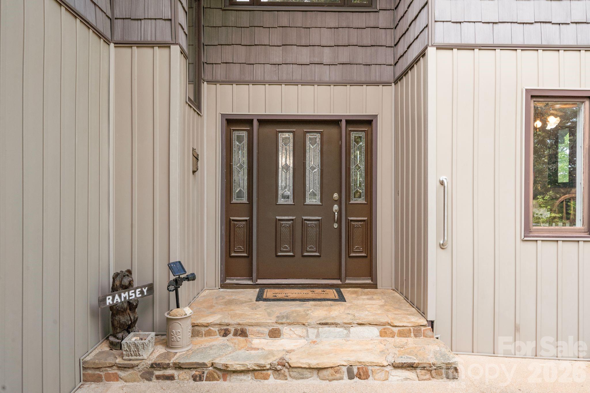 415 Reel Hollow Road — Marion