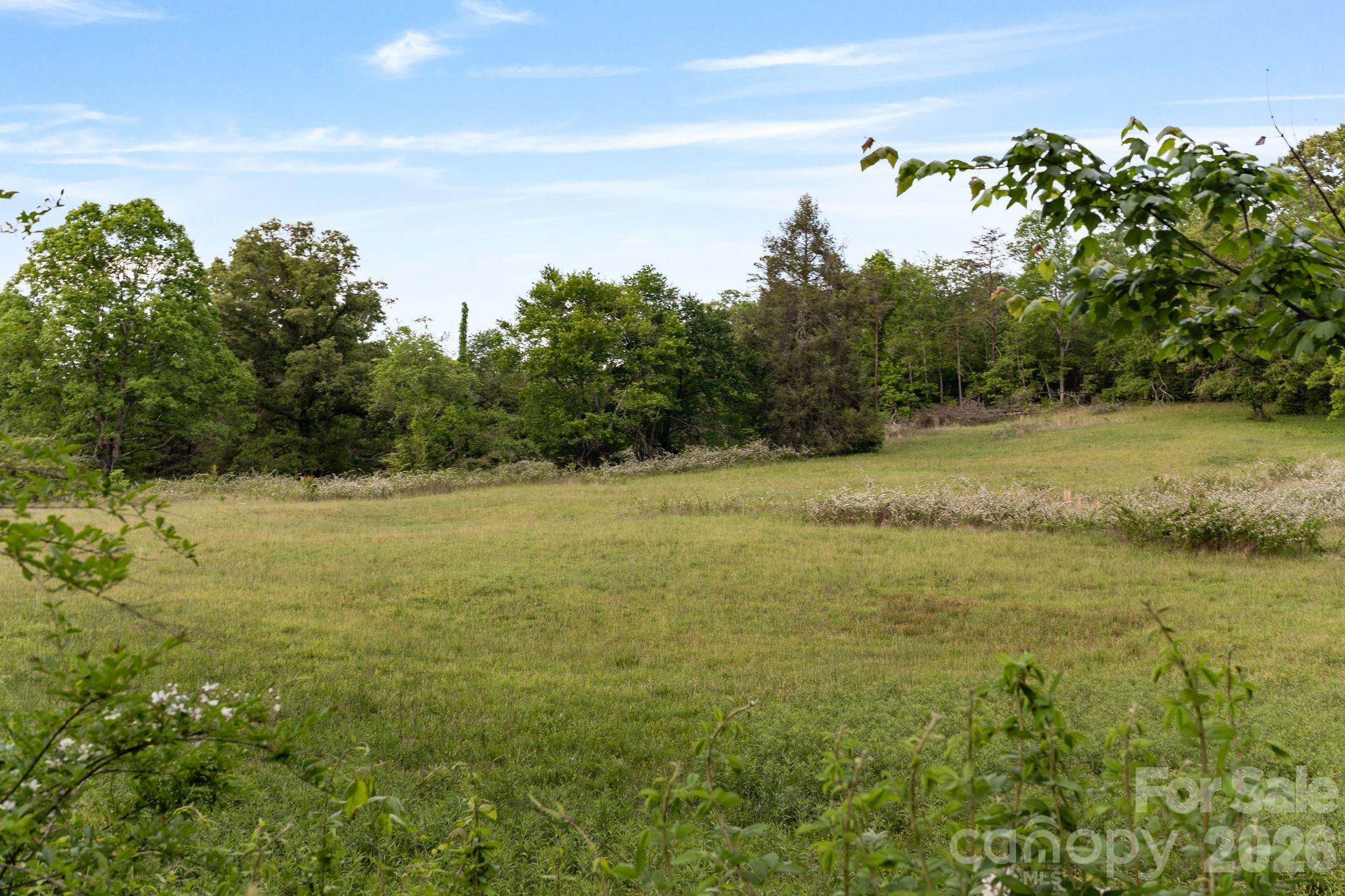 415 Reel Hollow Road — Marion