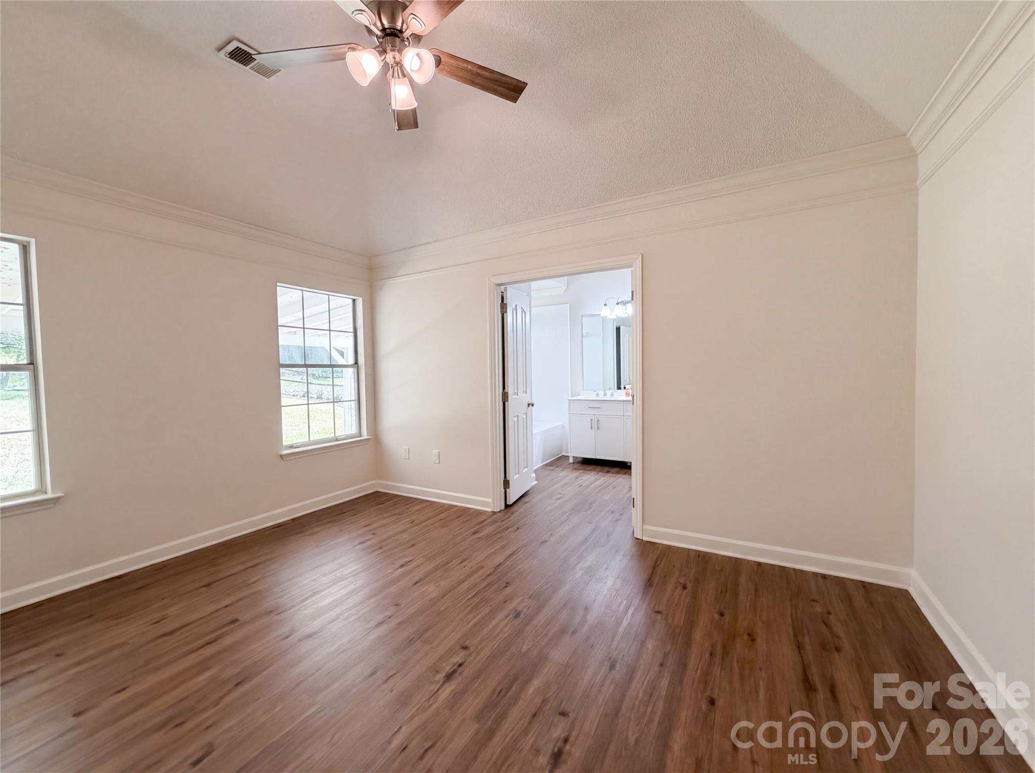 10530 Southern Oak Court — Charlotte