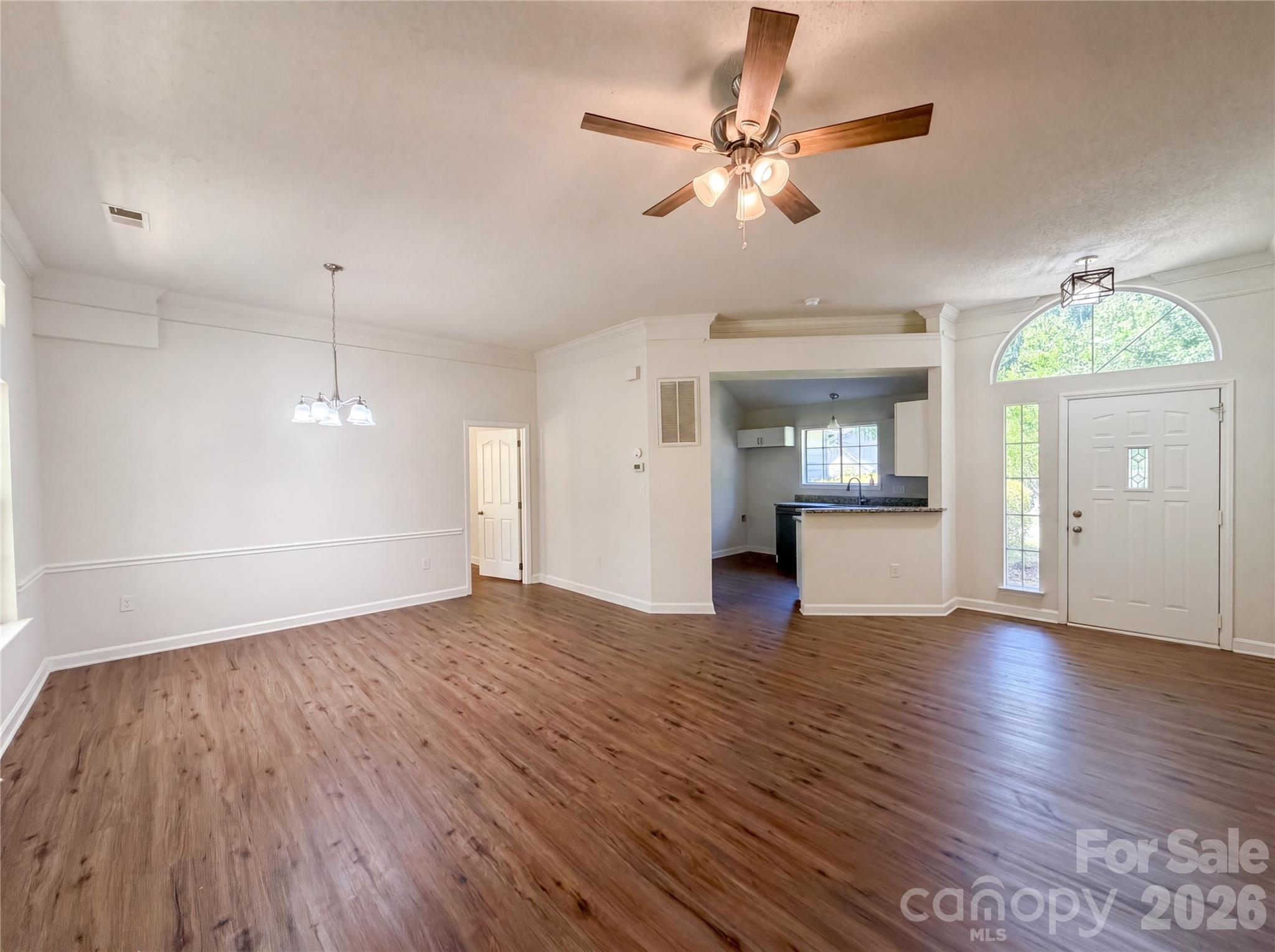 10530 Southern Oak Court — Charlotte