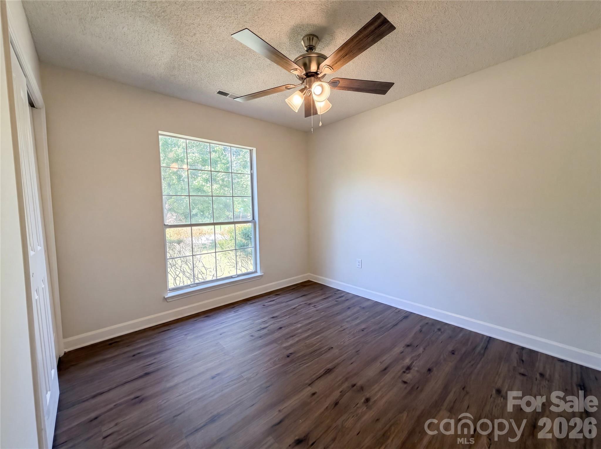 10530 Southern Oak Court — Charlotte