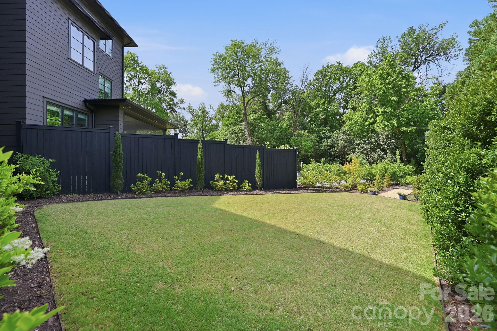 2840 Irby Drive — Charlotte