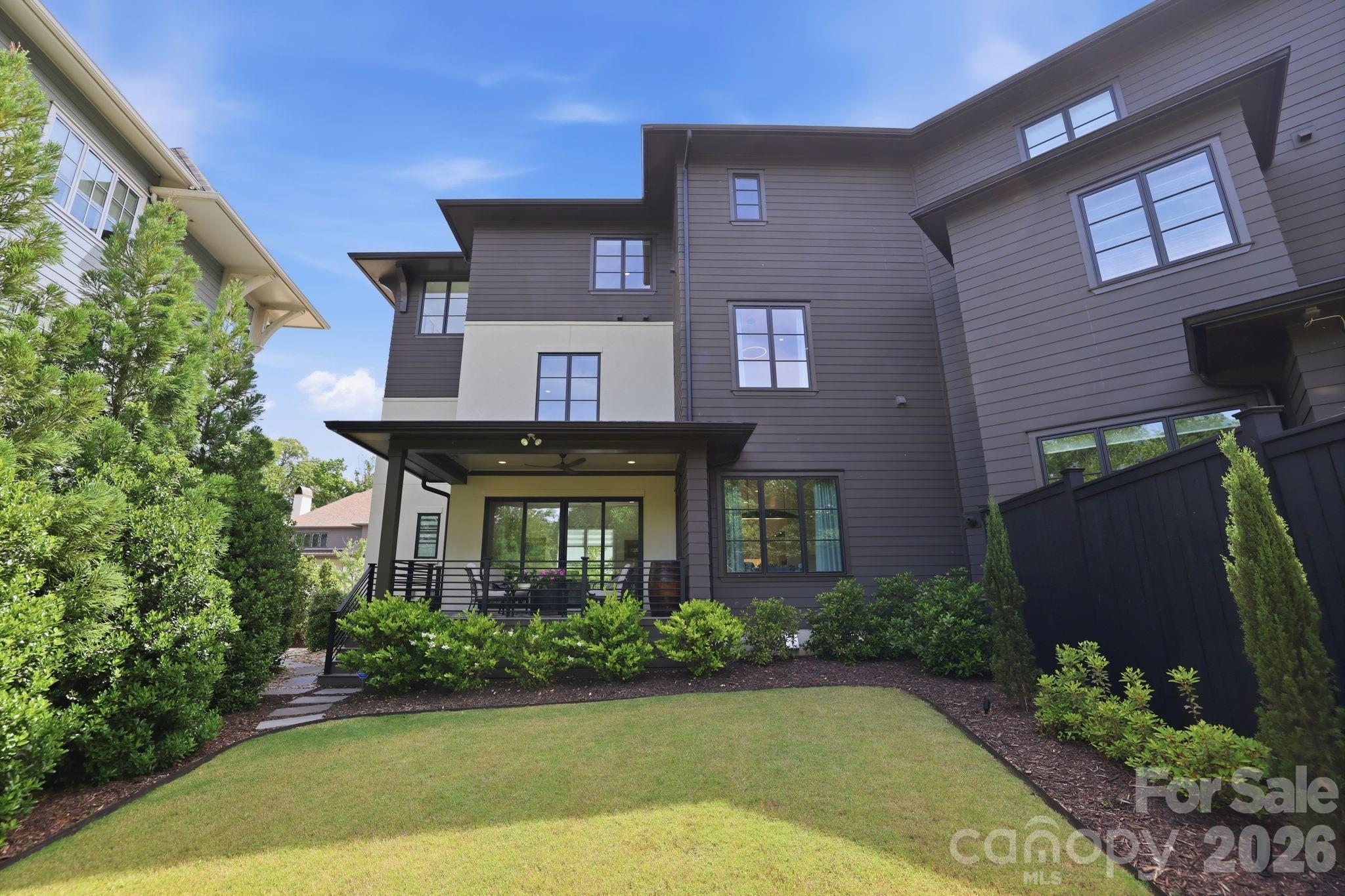 2840 Irby Drive — Charlotte