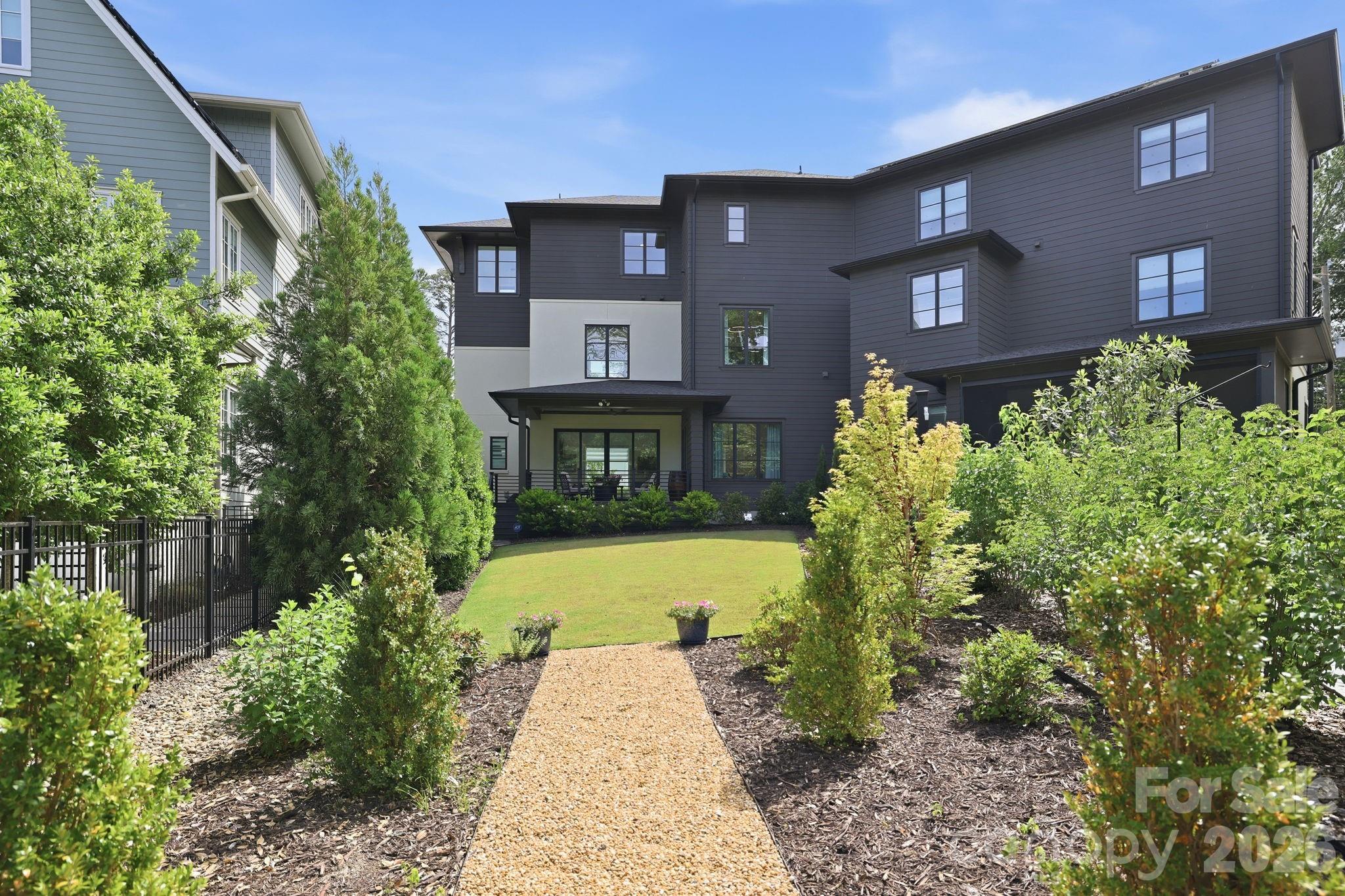 2840 Irby Drive — Charlotte