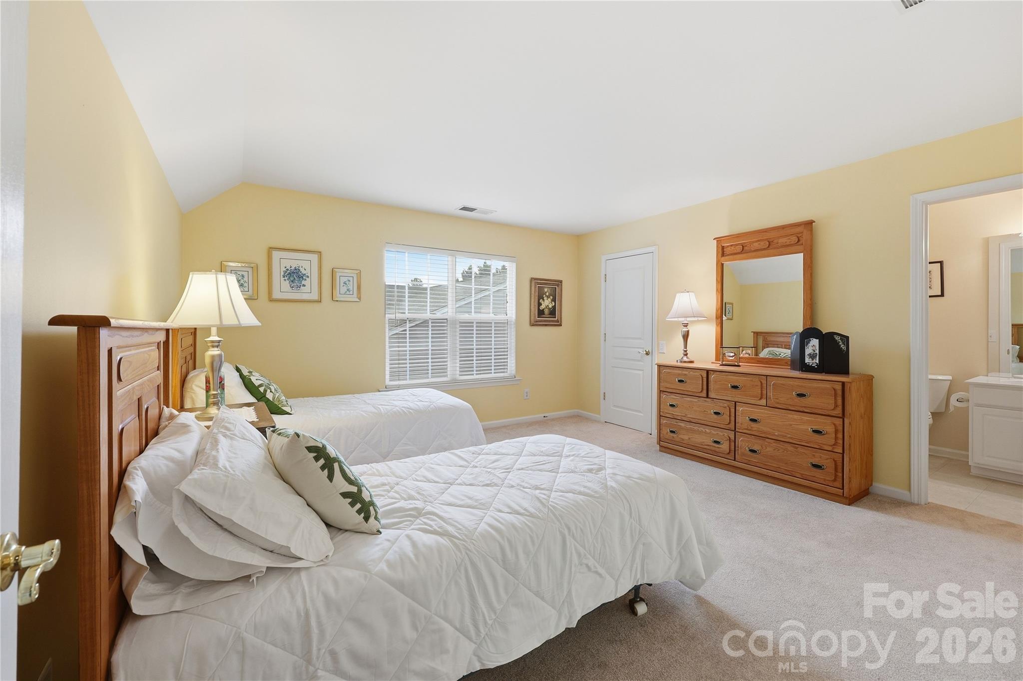 9510 Kestral Ridge Drive — Charlotte