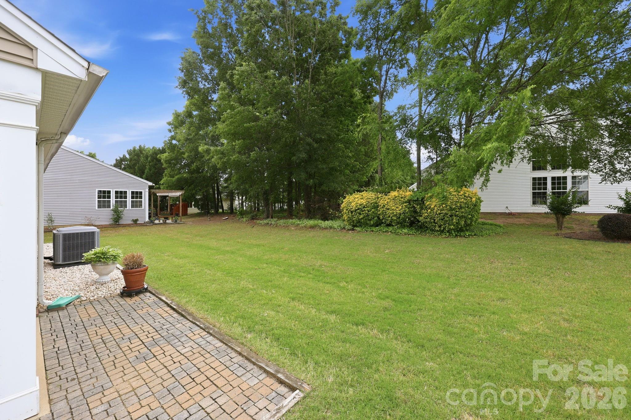 9510 Kestral Ridge Drive — Charlotte