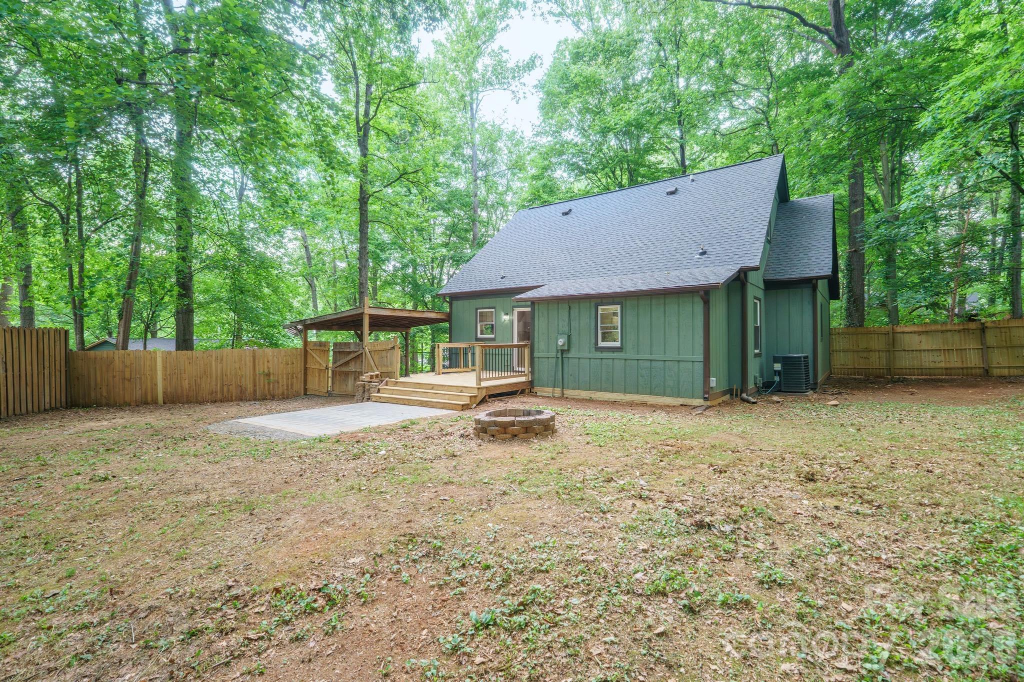 727 Boulder Place — Statesville