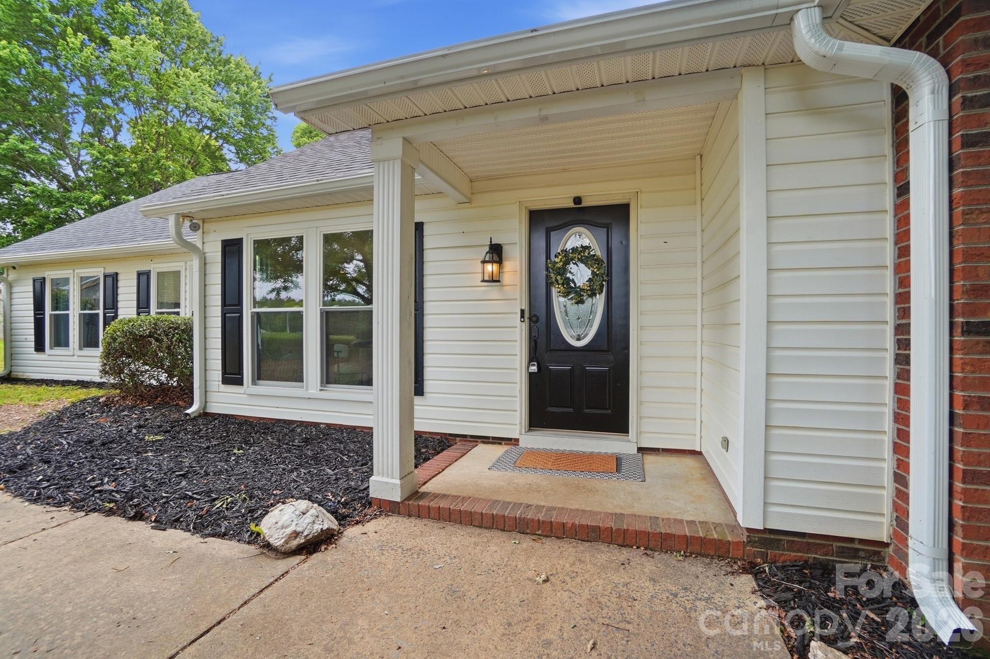 1919 Gables Drive — Monroe