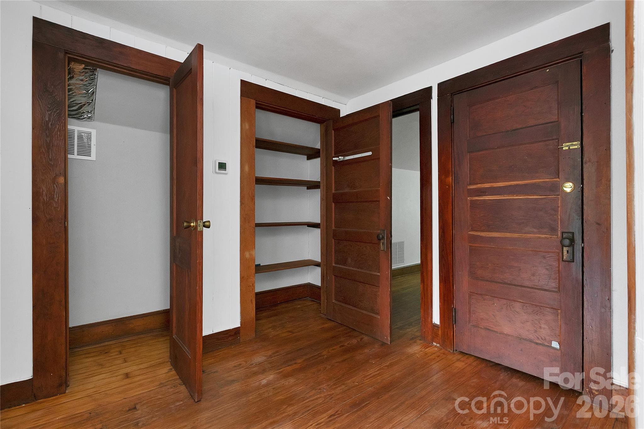 587 Old Hendersonville Highway — Brevard