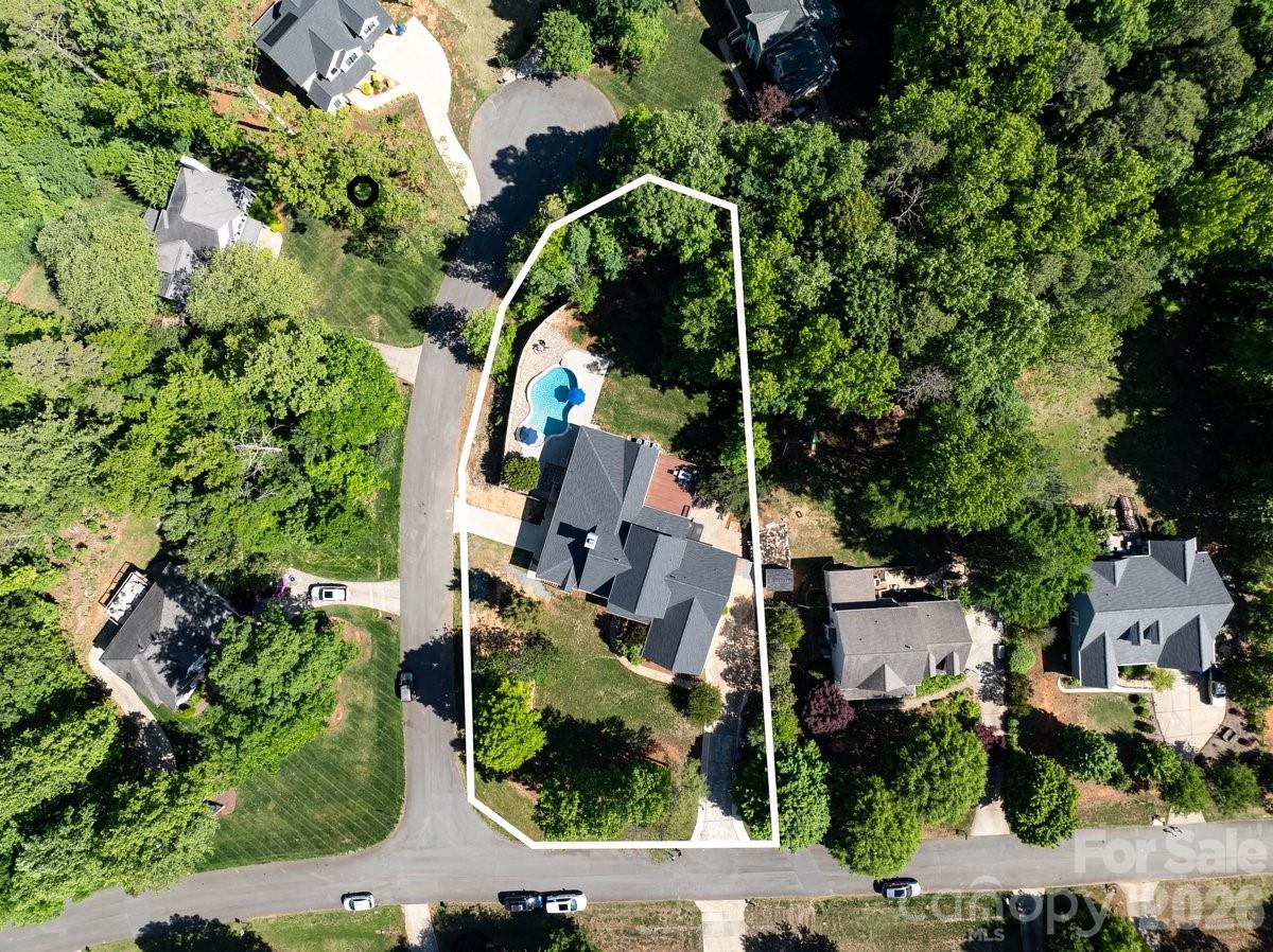 8628 Brookgreen Drive — Mint Hill