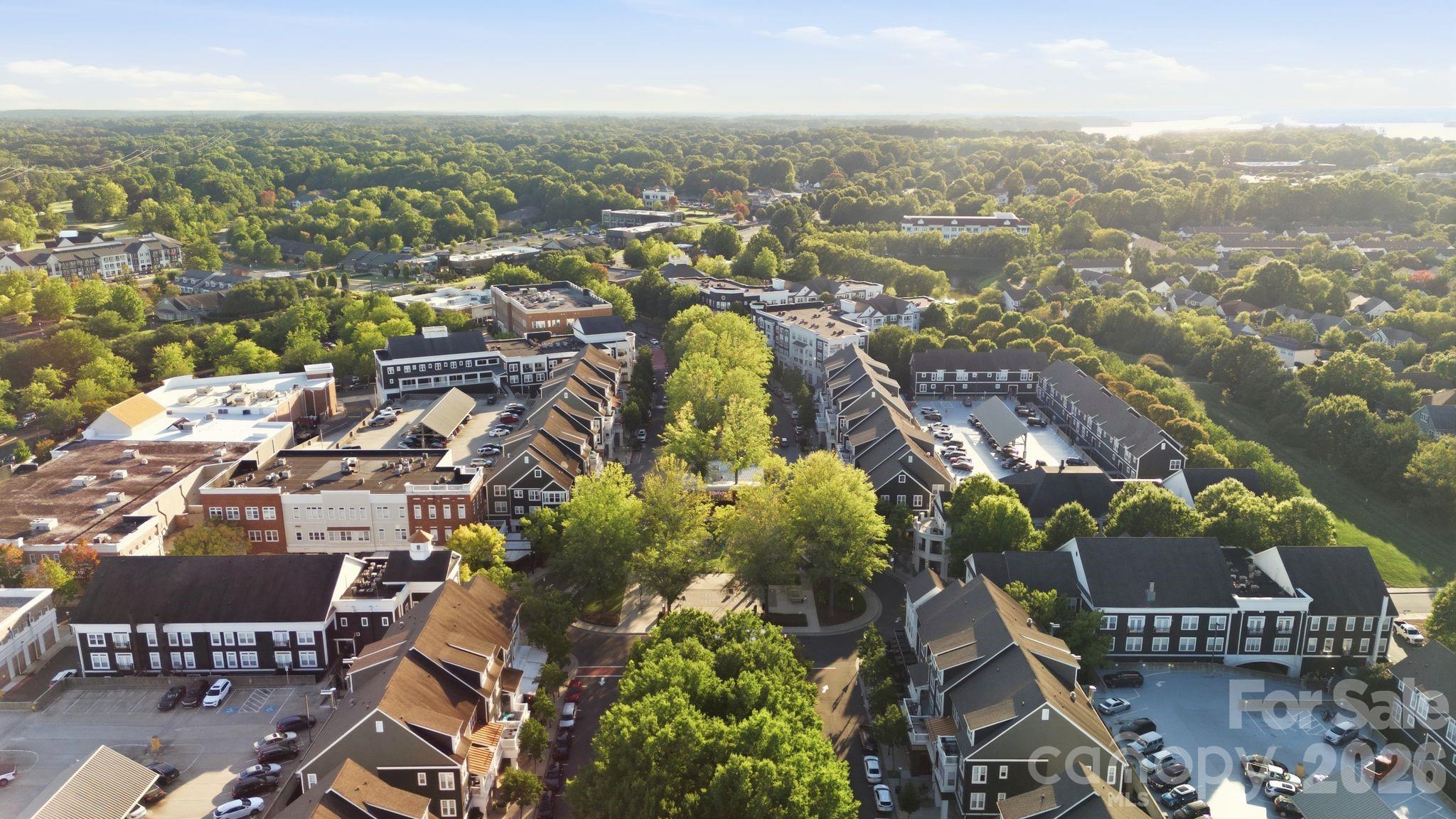 10508 Devonshire Drive — Huntersville