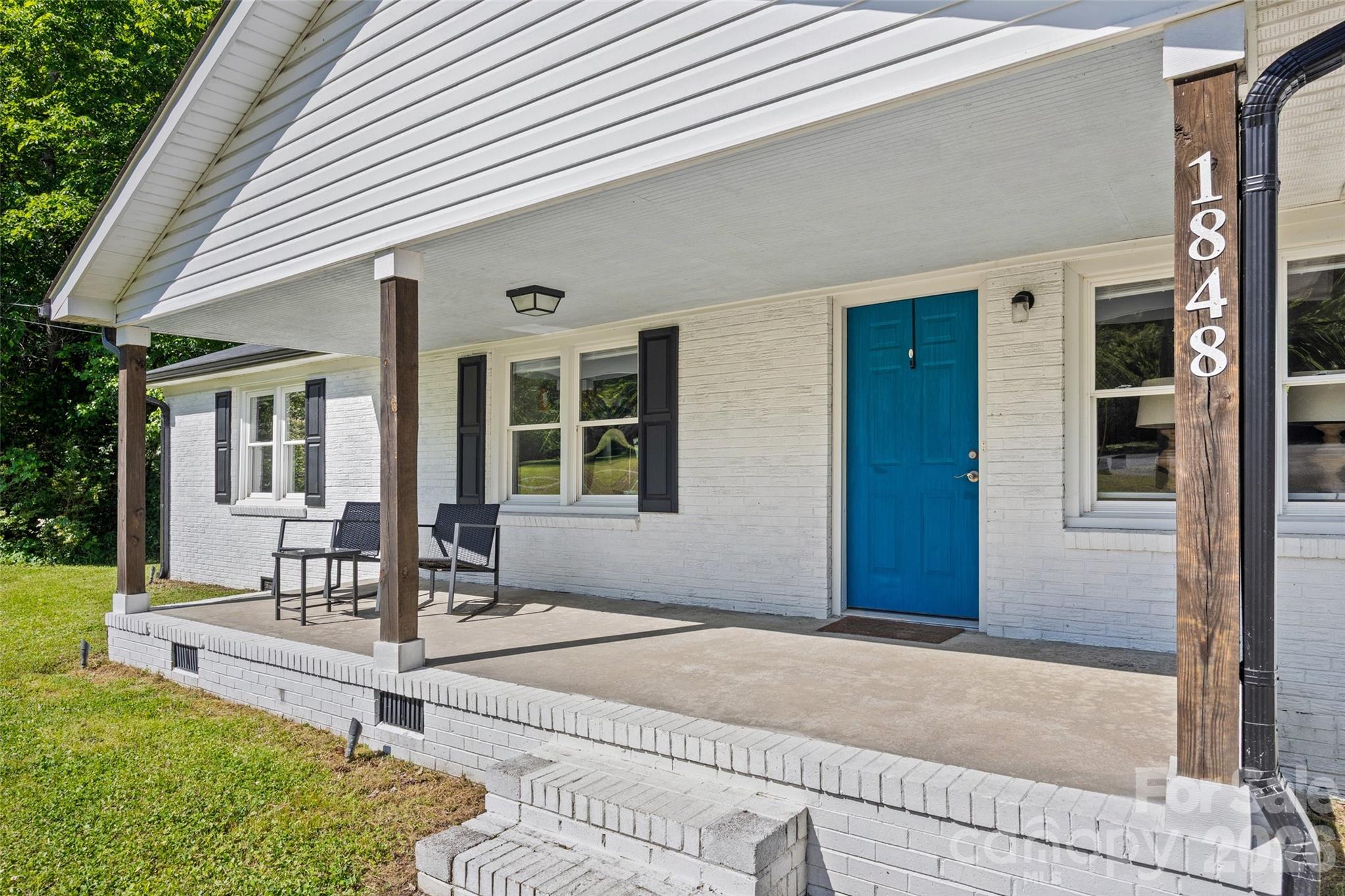1848 Smiths Circle — Rock Hill