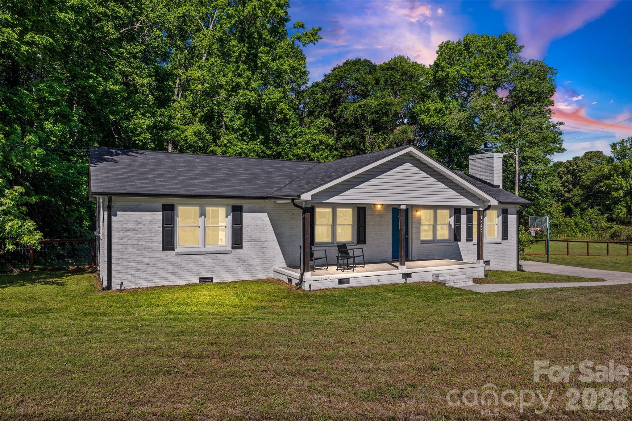 1848 Smiths Circle — Rock Hill