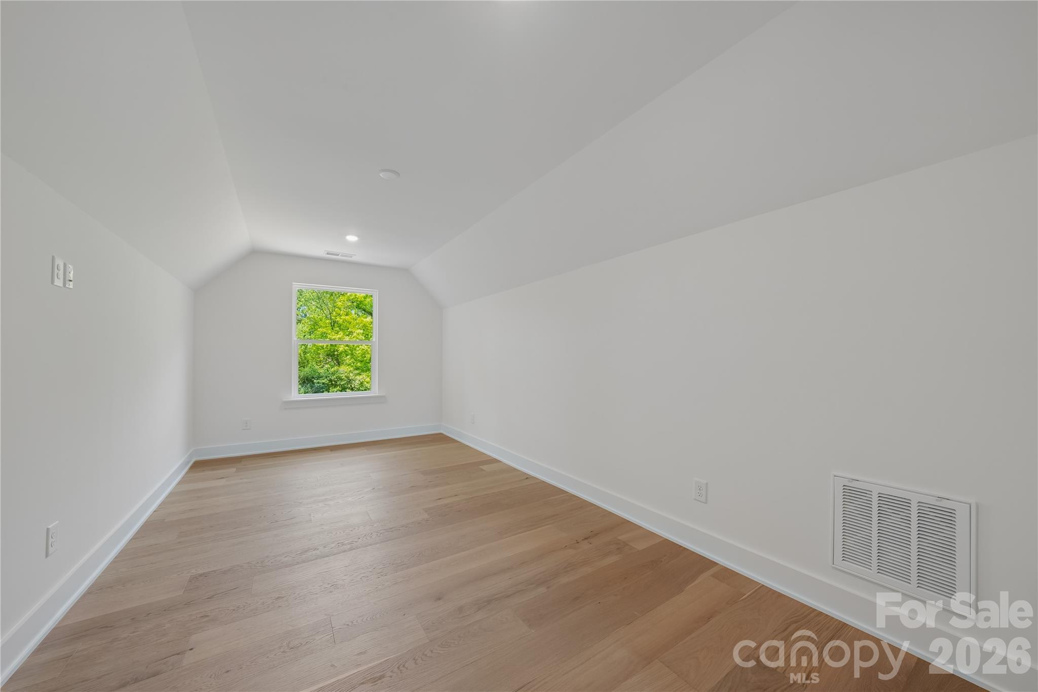 2812 Phillips Avenue — Charlotte