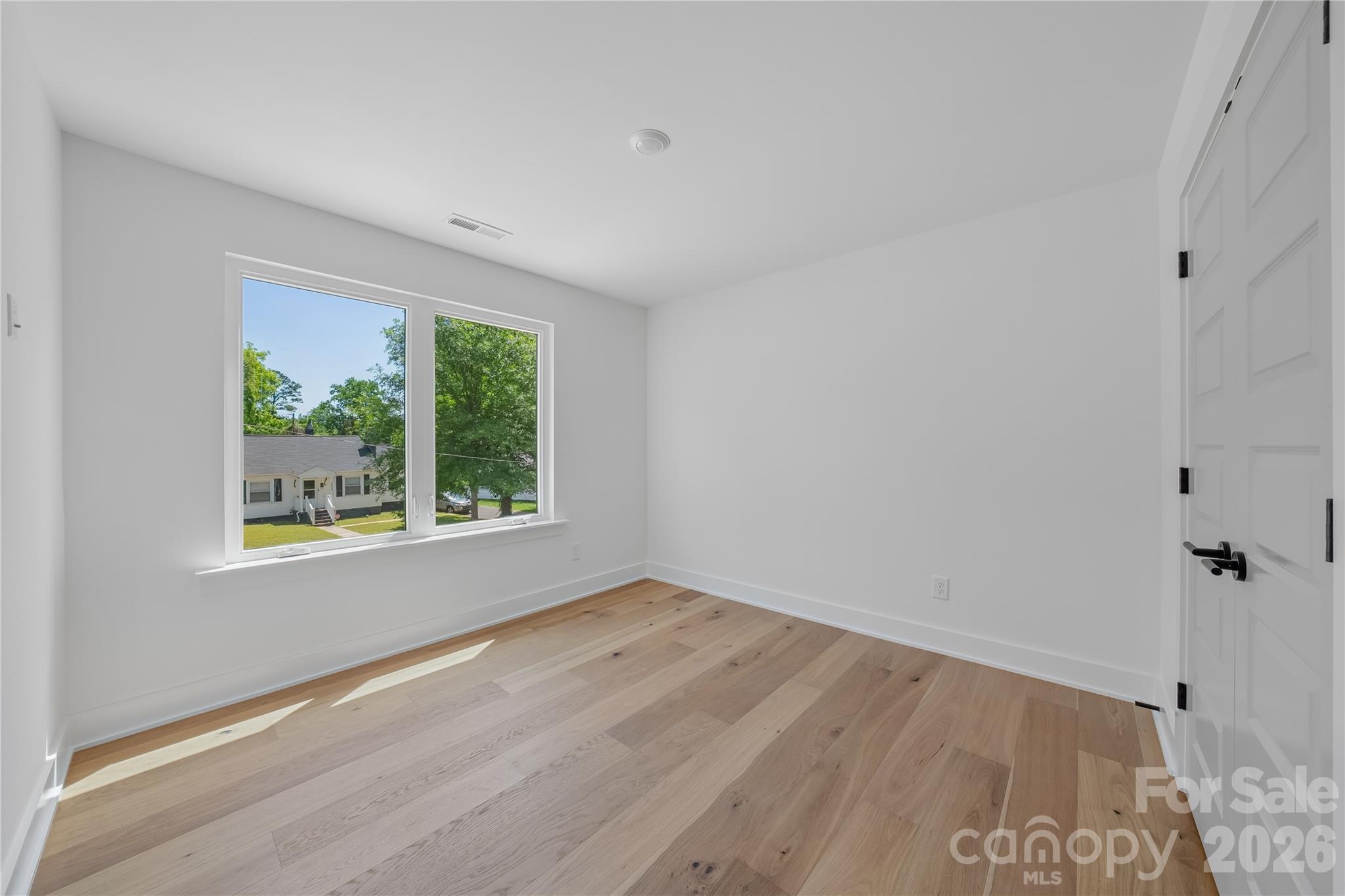 2812 Phillips Avenue — Charlotte
