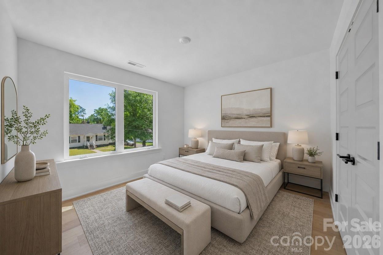 2812 Phillips Avenue — Charlotte