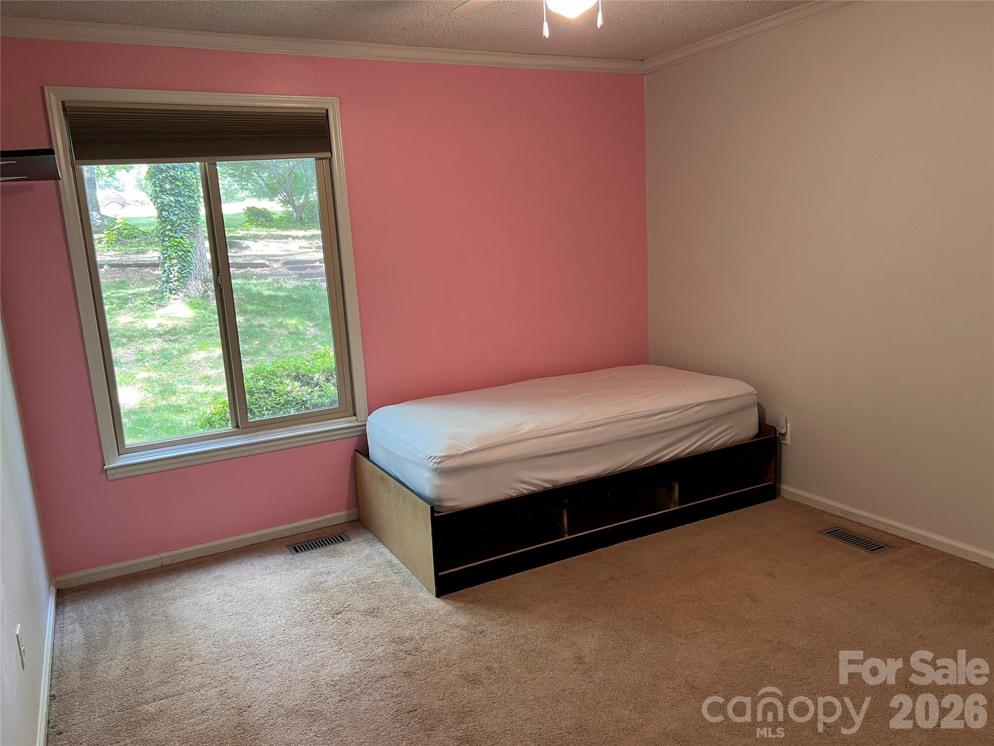 1426 Alf Hoover Road — Vale