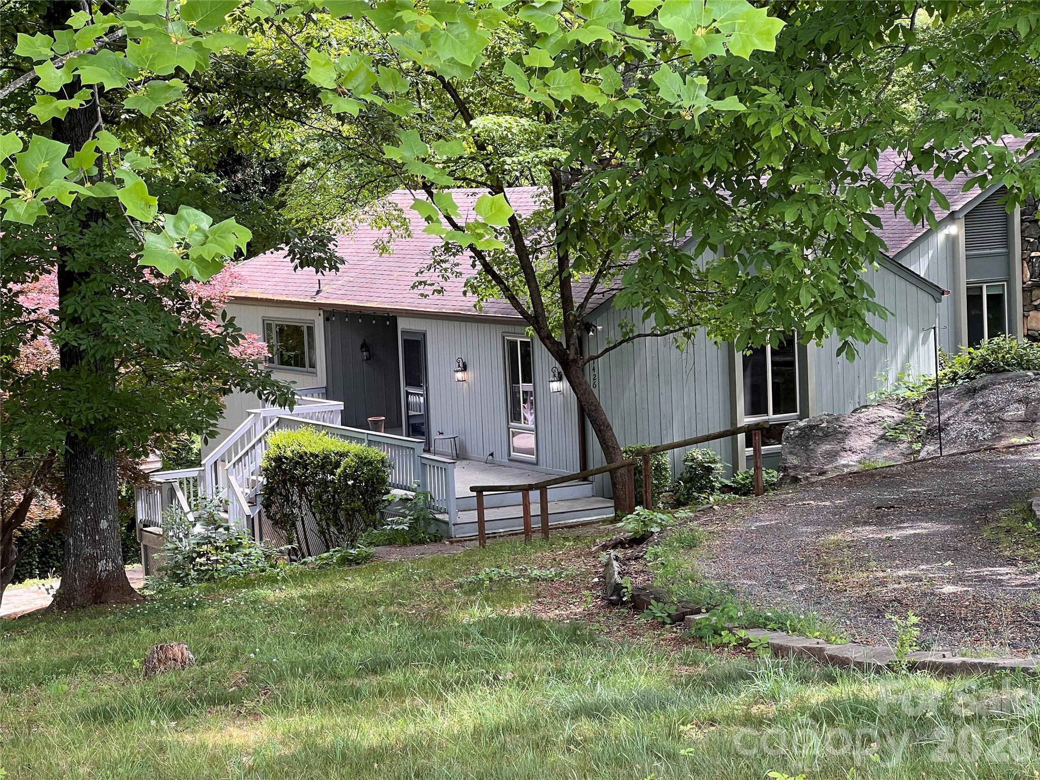 1426 Alf Hoover Road — Vale