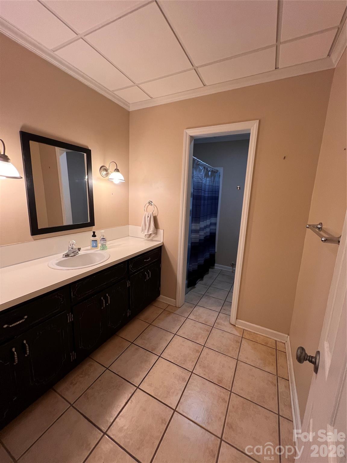 1426 Alf Hoover Road — Vale