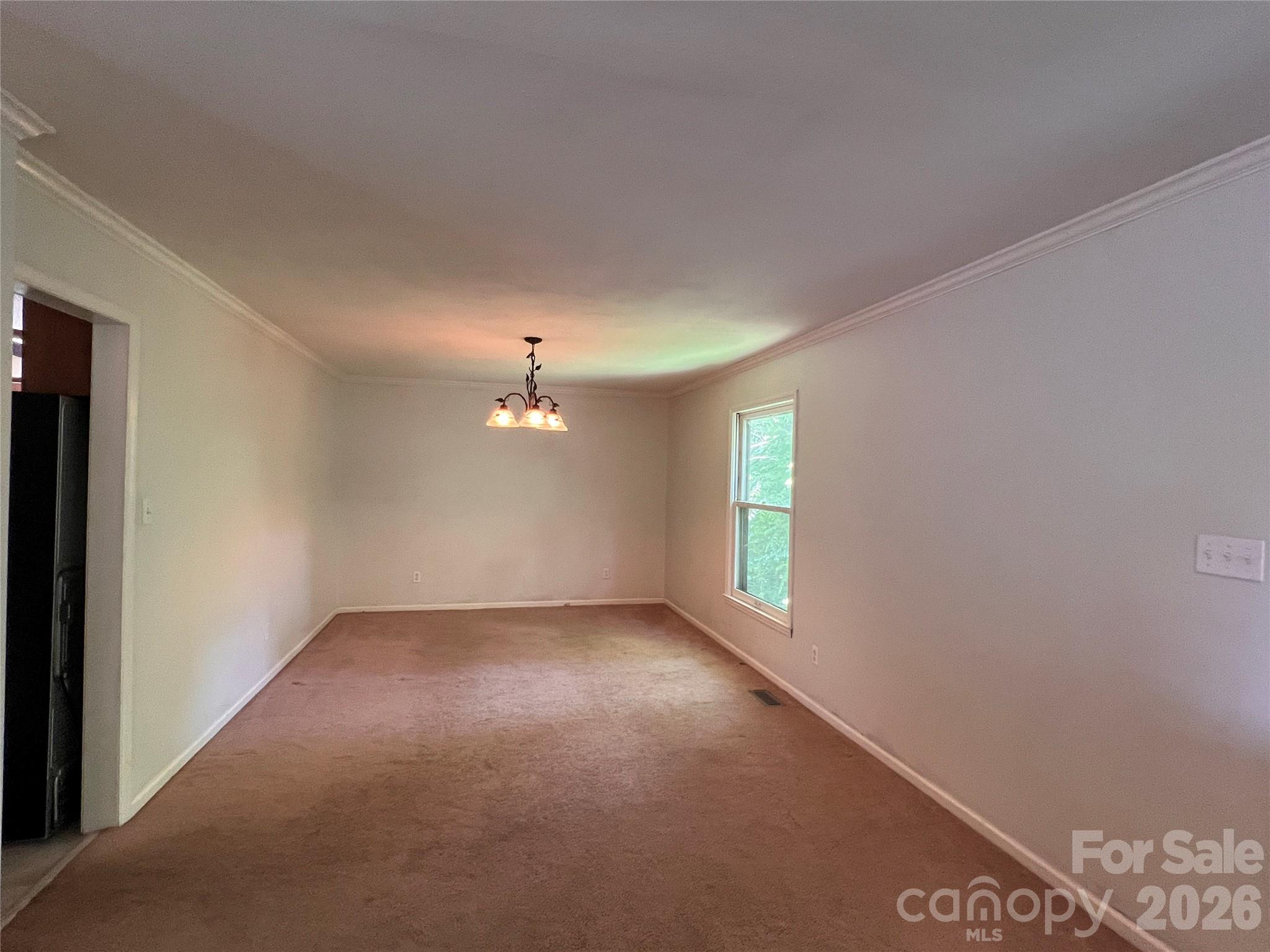 1426 Alf Hoover Road — Vale