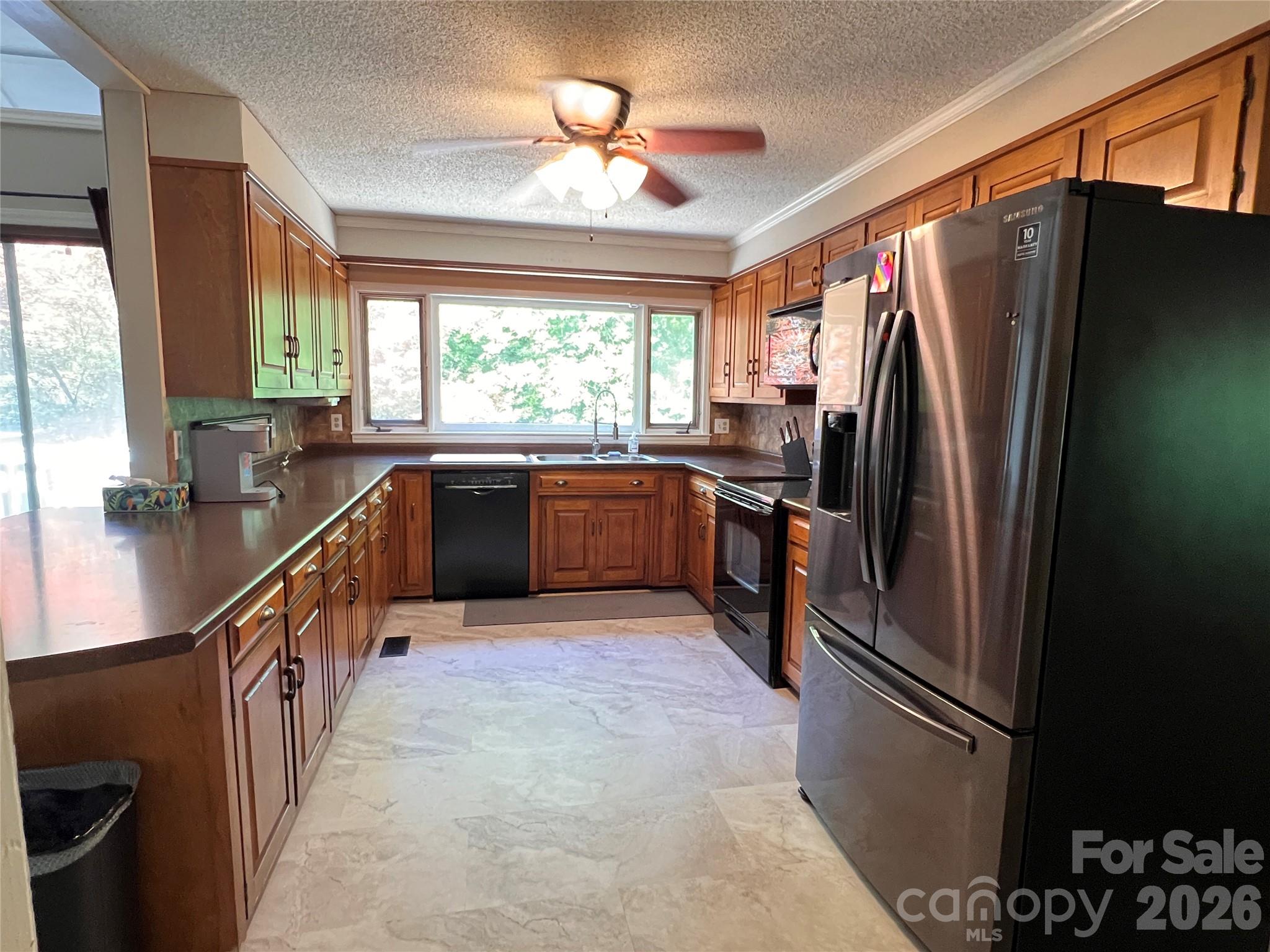 1426 Alf Hoover Road — Vale