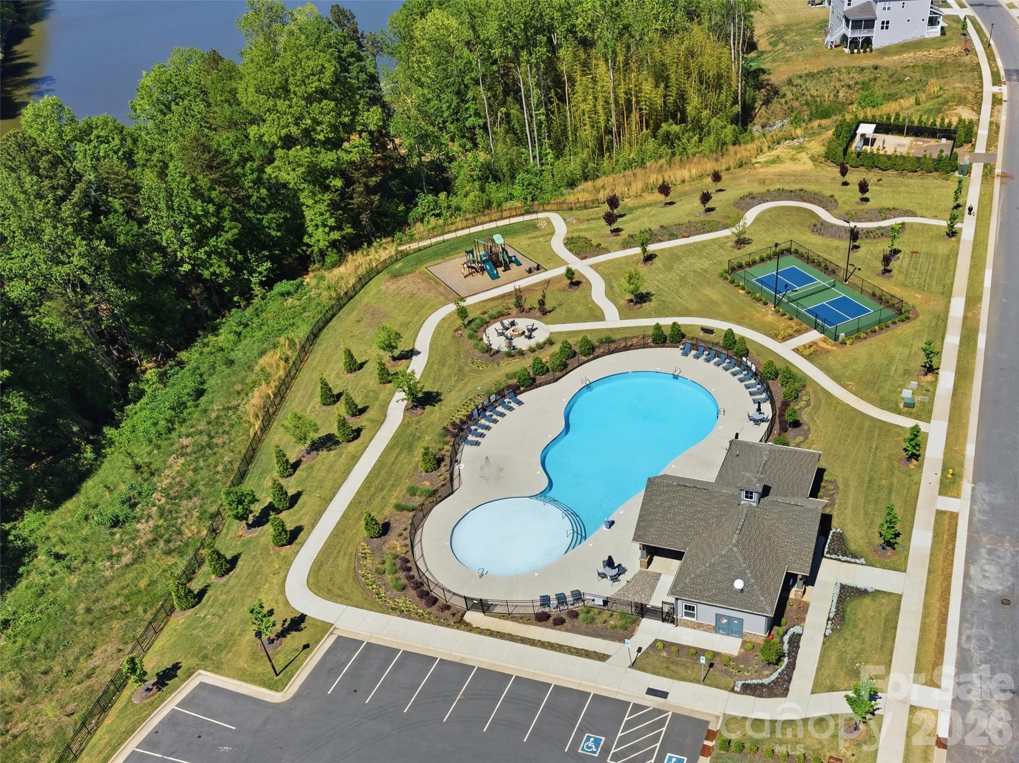 134 Winterberry Street — Mooresville