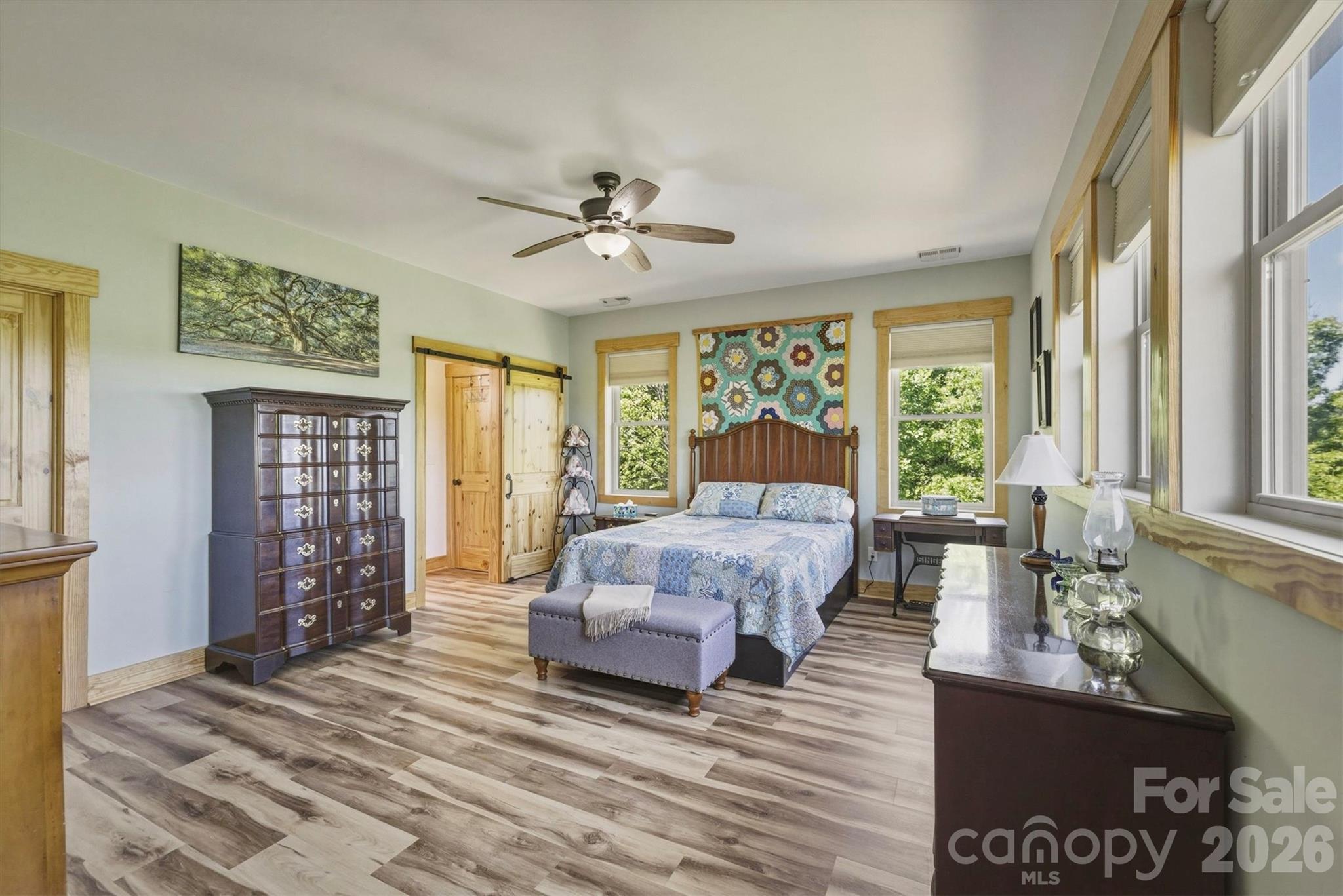 5564 Table View Lane — Lenoir