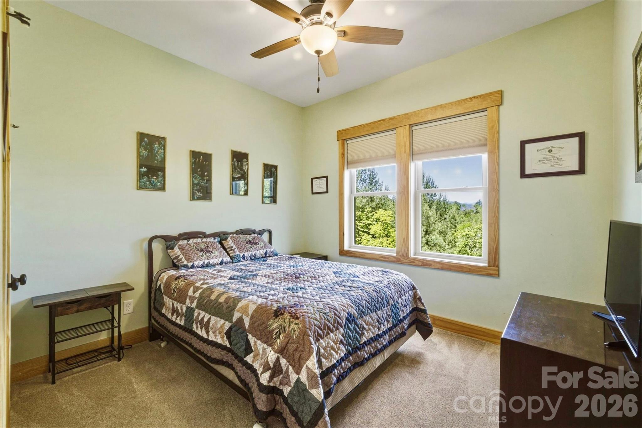 5564 Table View Lane — Lenoir