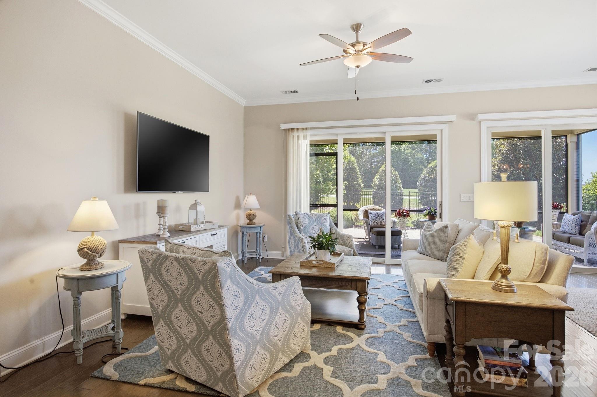 261 Stone Mountain Way — Denver