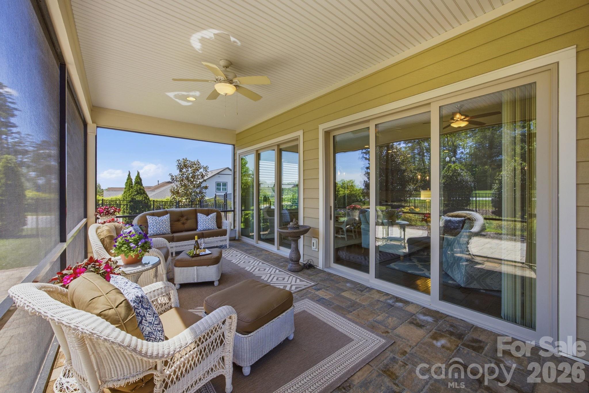 261 Stone Mountain Way — Denver