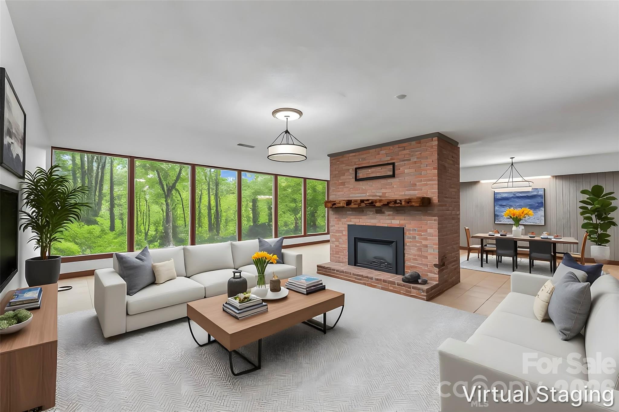 7820 Greenville Highway — Brevard