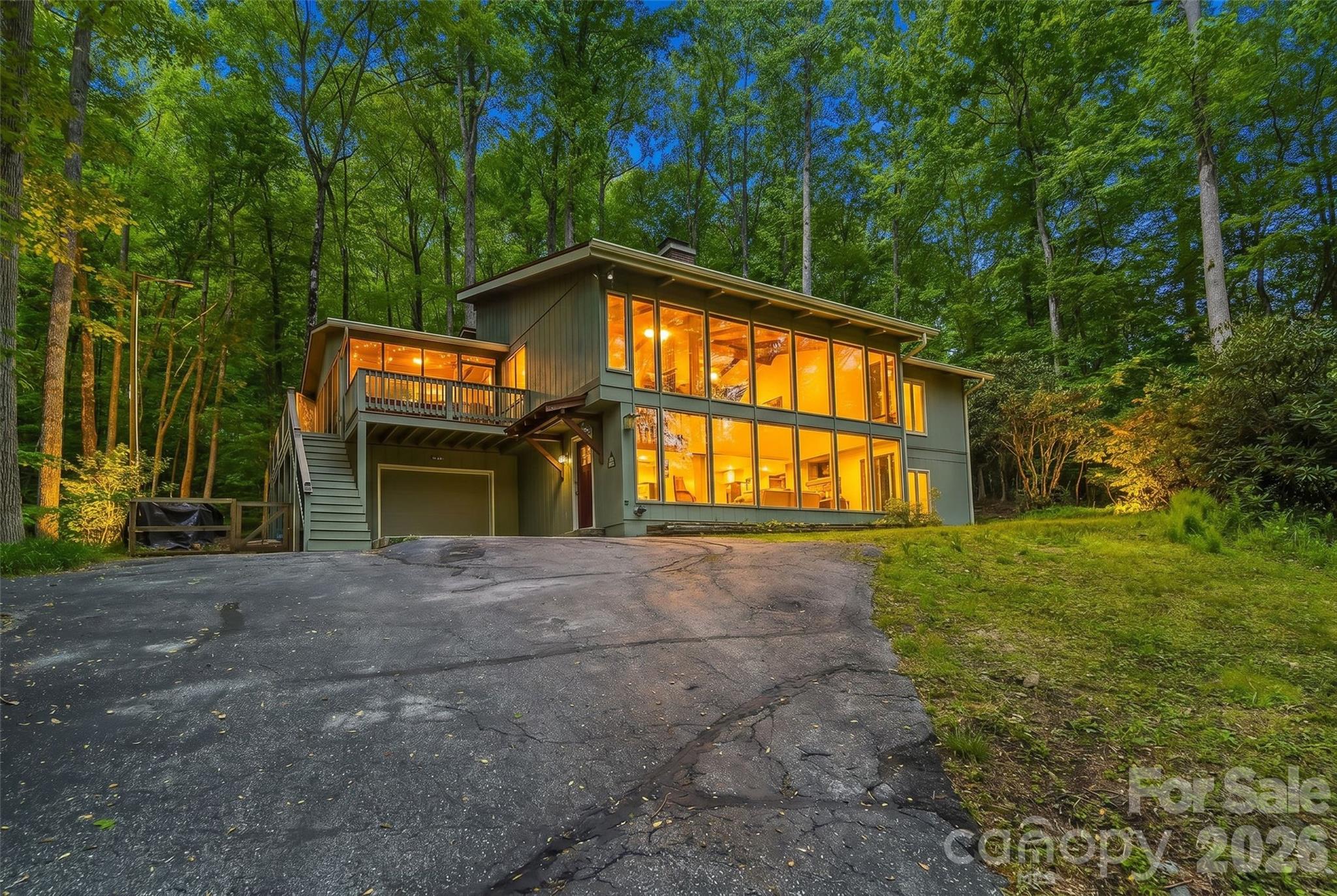 7820 Greenville Highway — Brevard
