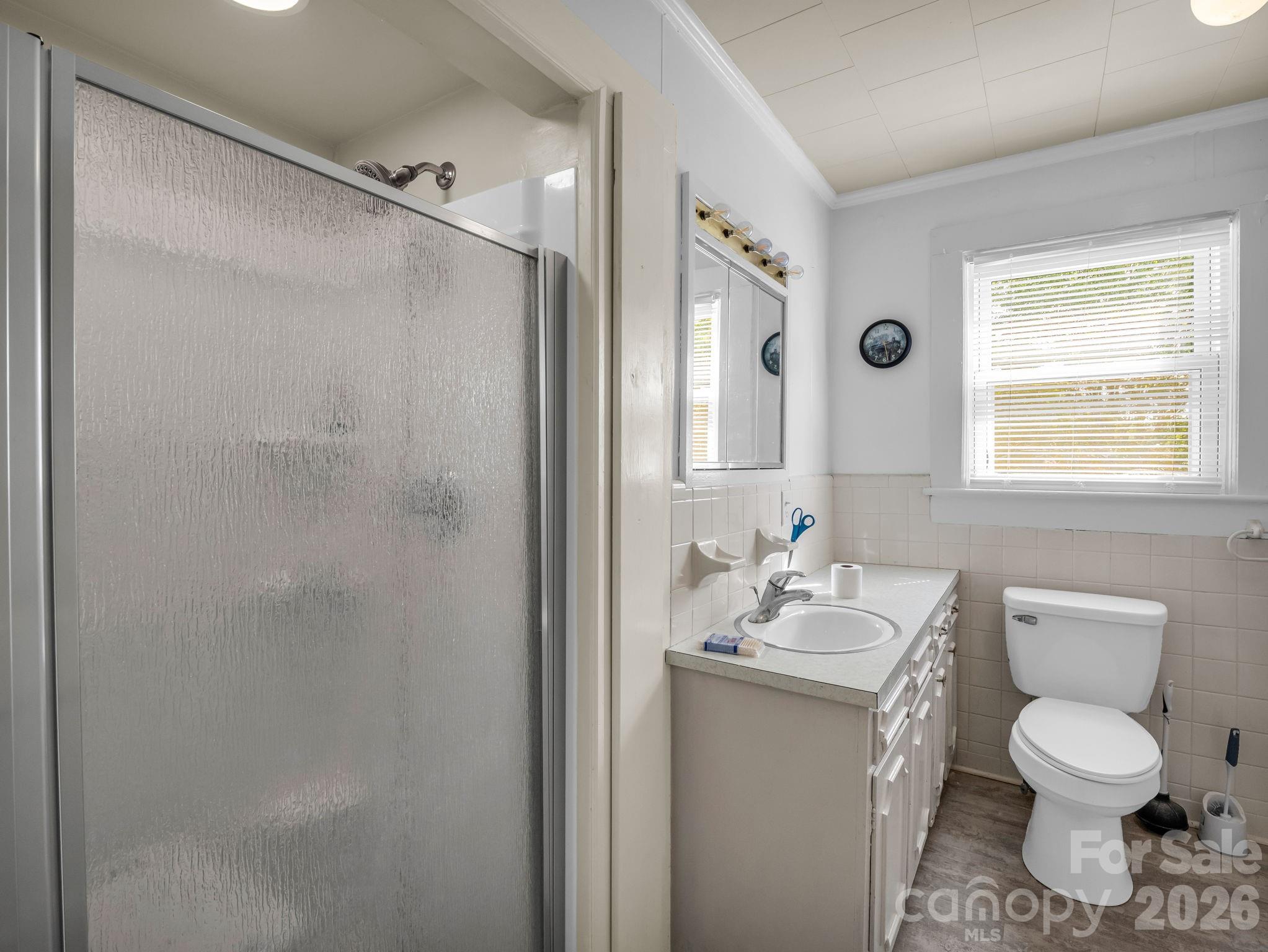 271 Old Ballpark Road — Forest City