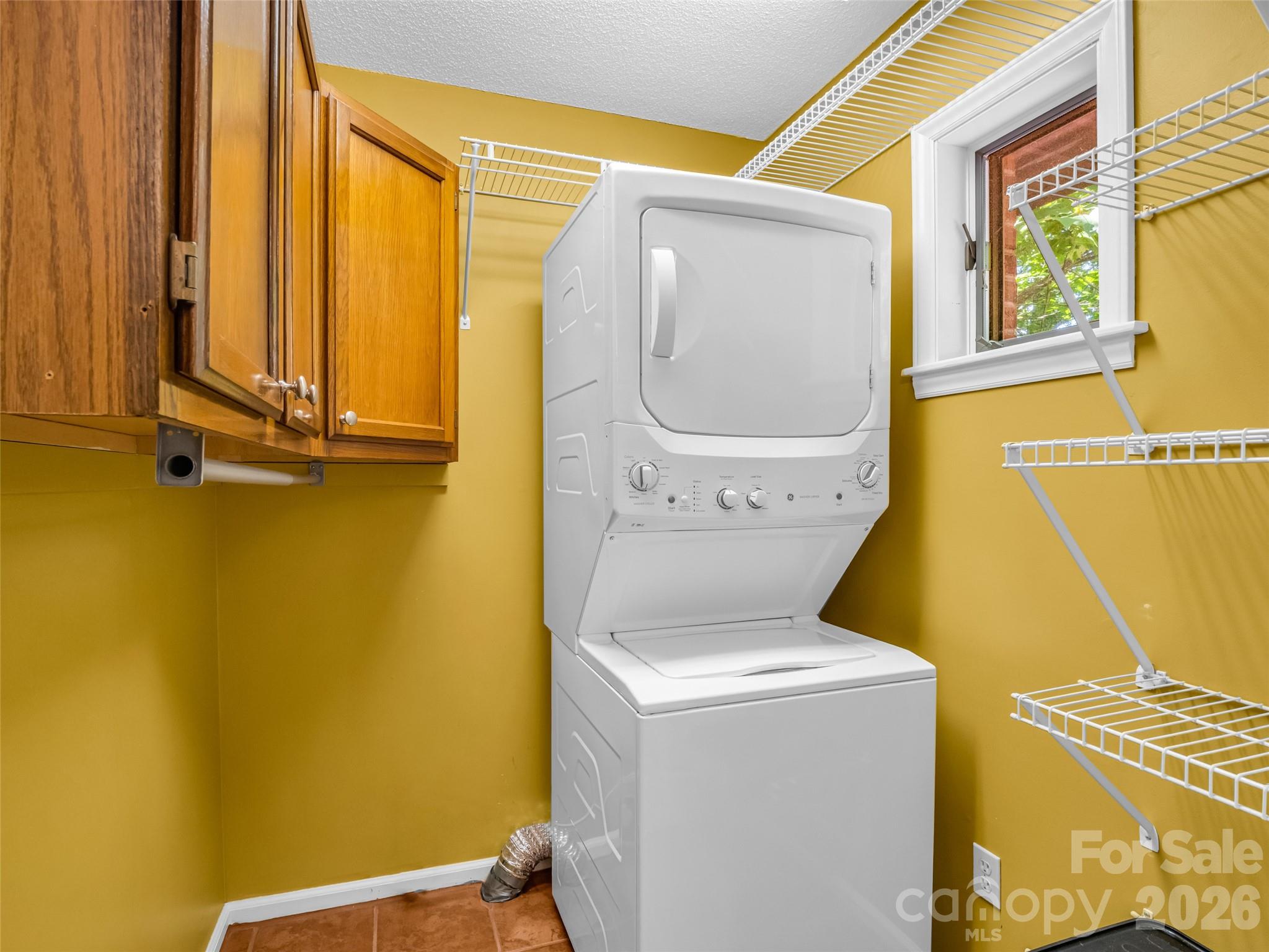 156 Deer Run — Hendersonville