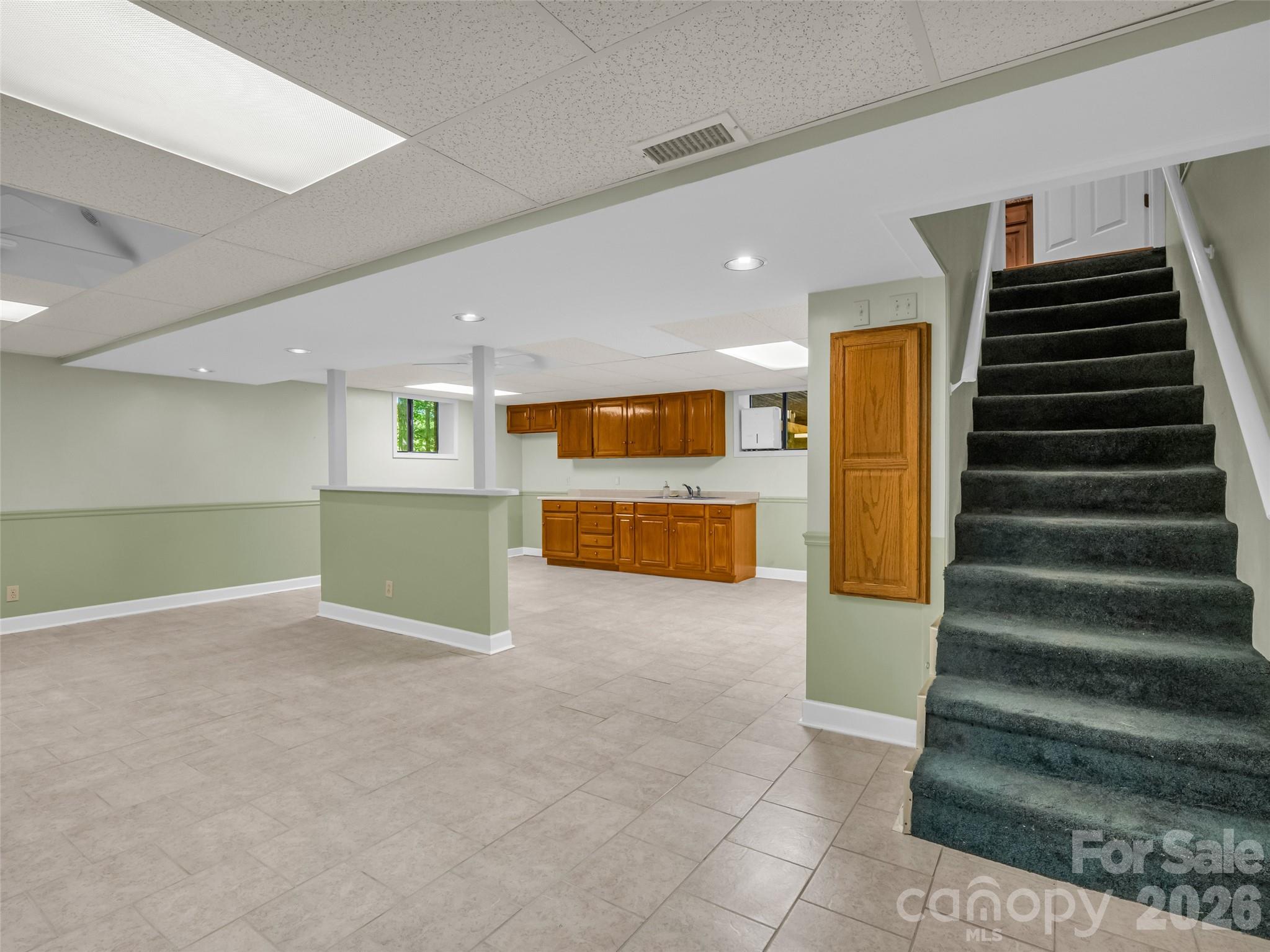 156 Deer Run — Hendersonville