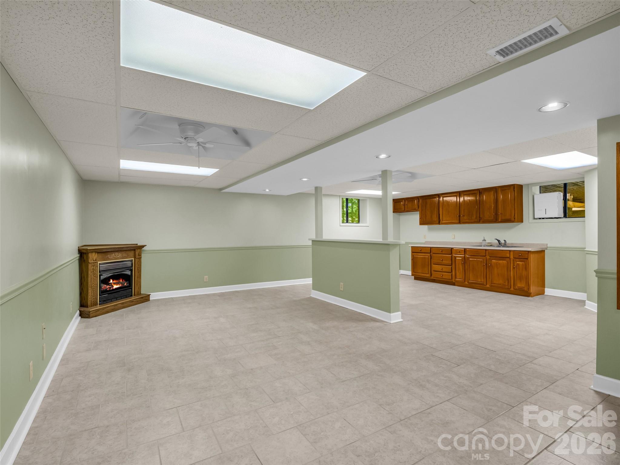 156 Deer Run — Hendersonville