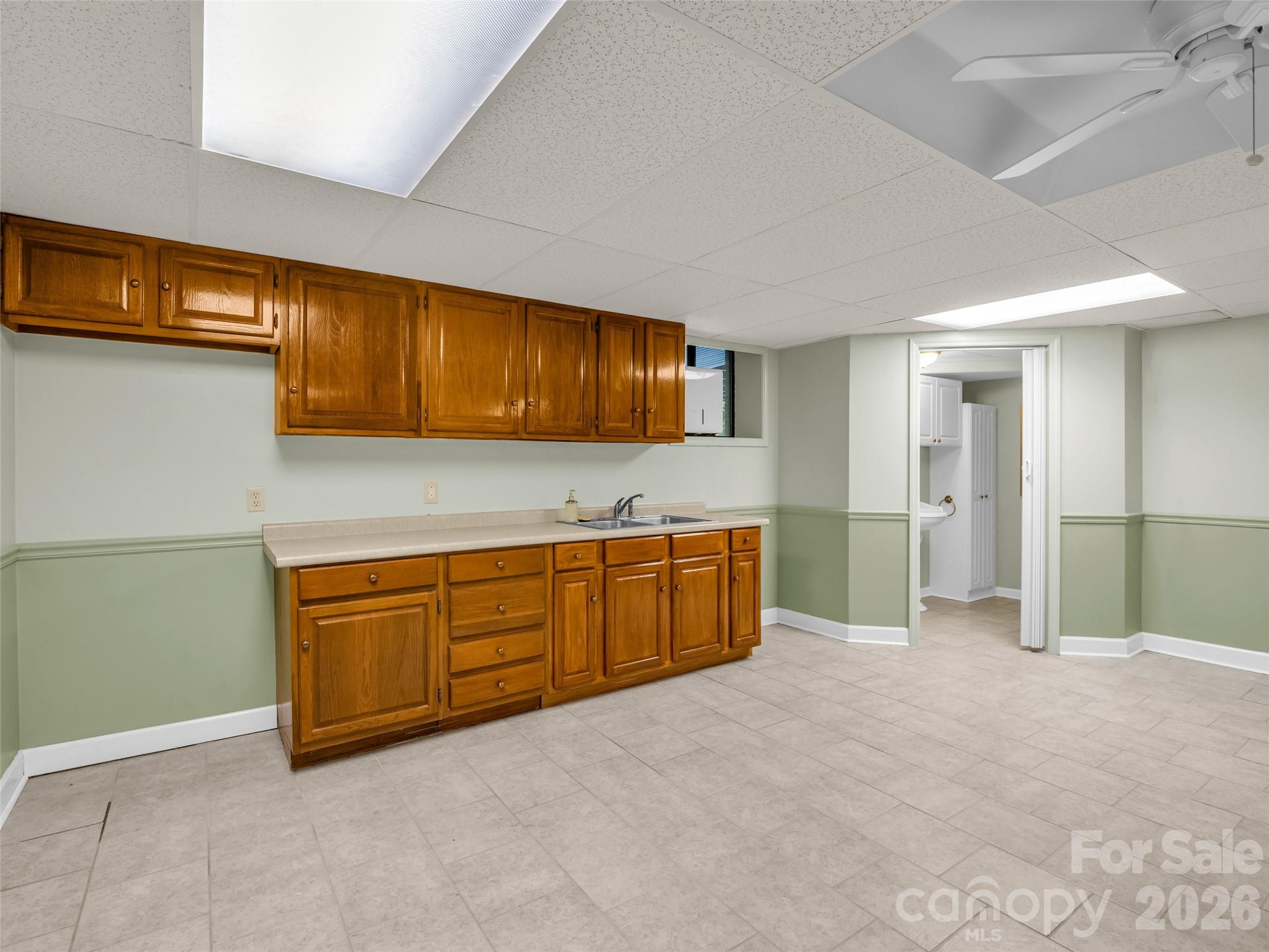 156 Deer Run — Hendersonville