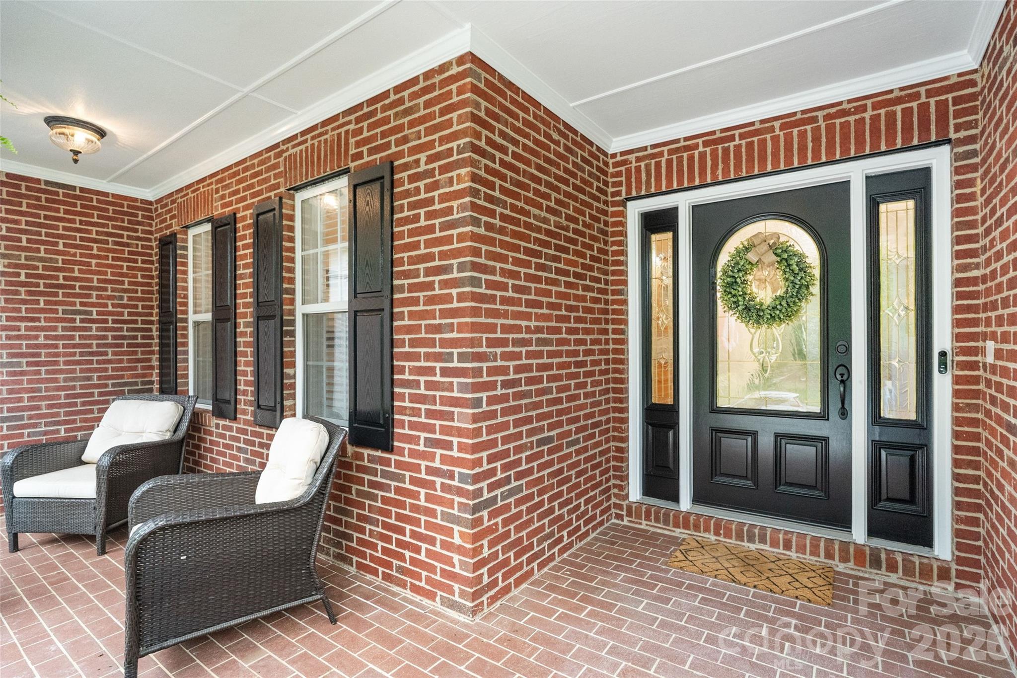 406 Castlestone Lane — Matthews
