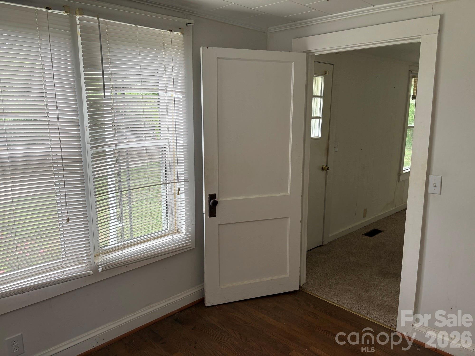 162 Phillips Lane — Spruce Pine