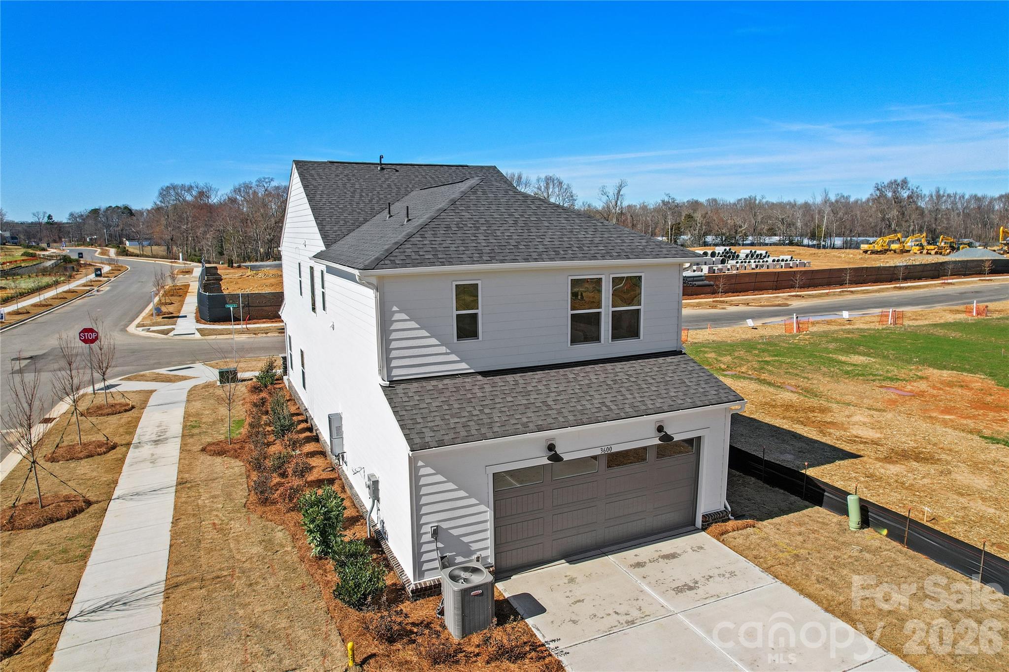 2208 Waterfall Way — Monroe