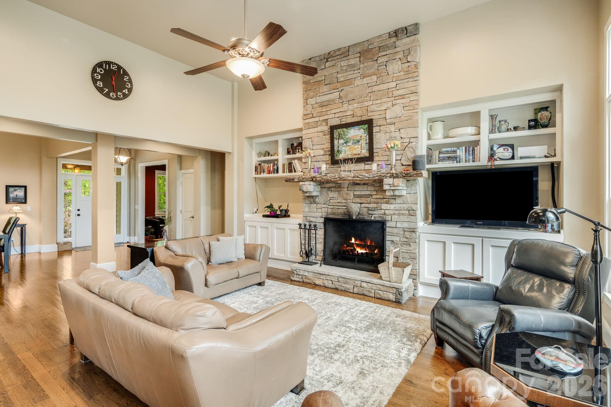 1659 High Rock Acres Drive — Black Mountain