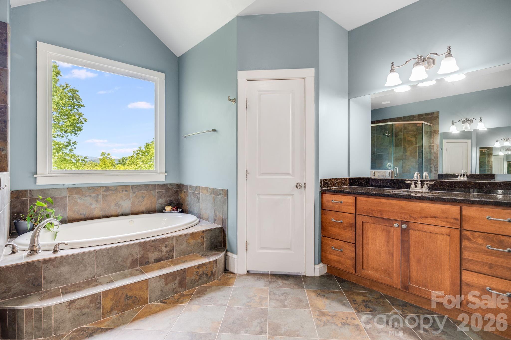 1659 High Rock Acres Drive — Black Mountain