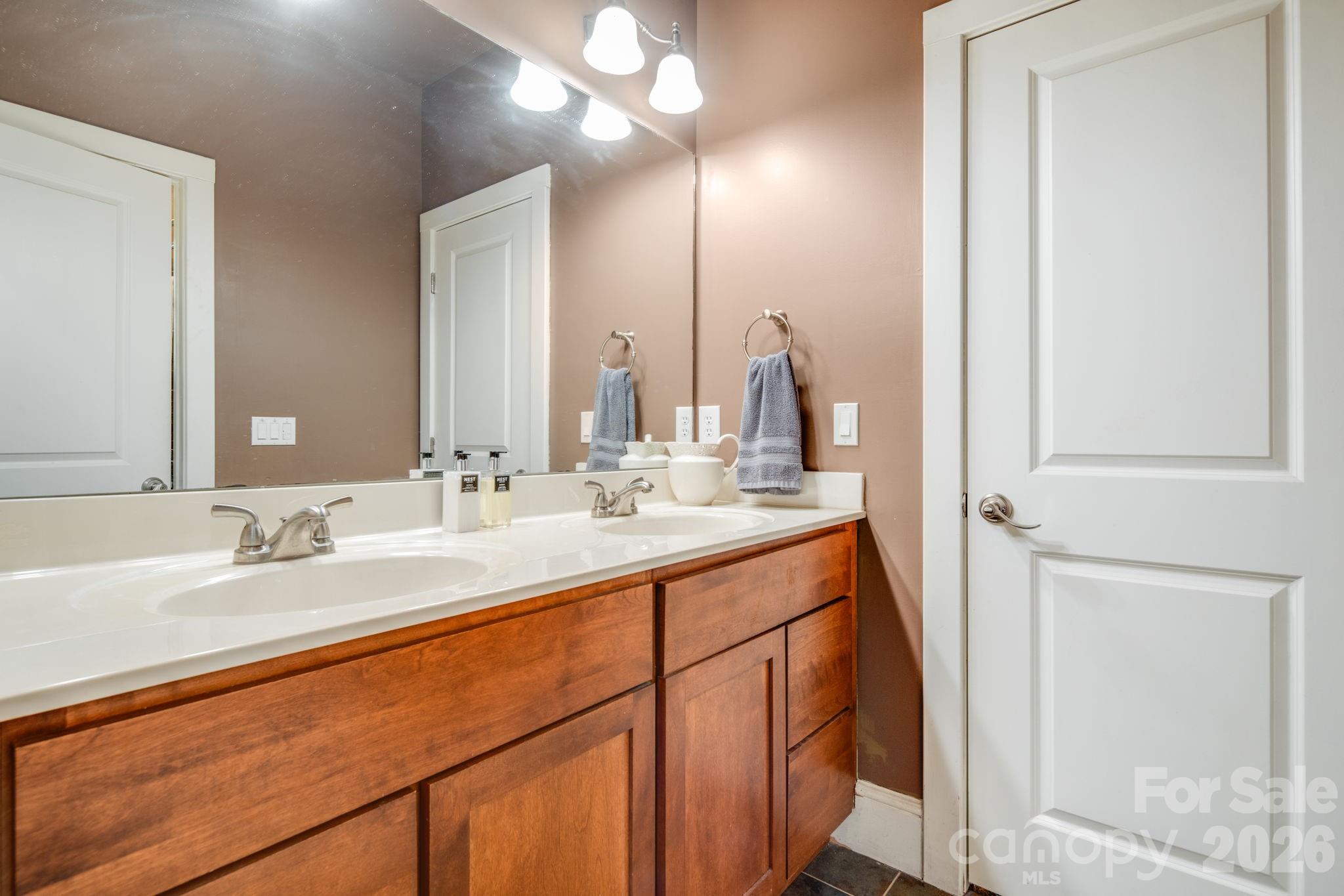 1659 High Rock Acres Drive — Black Mountain