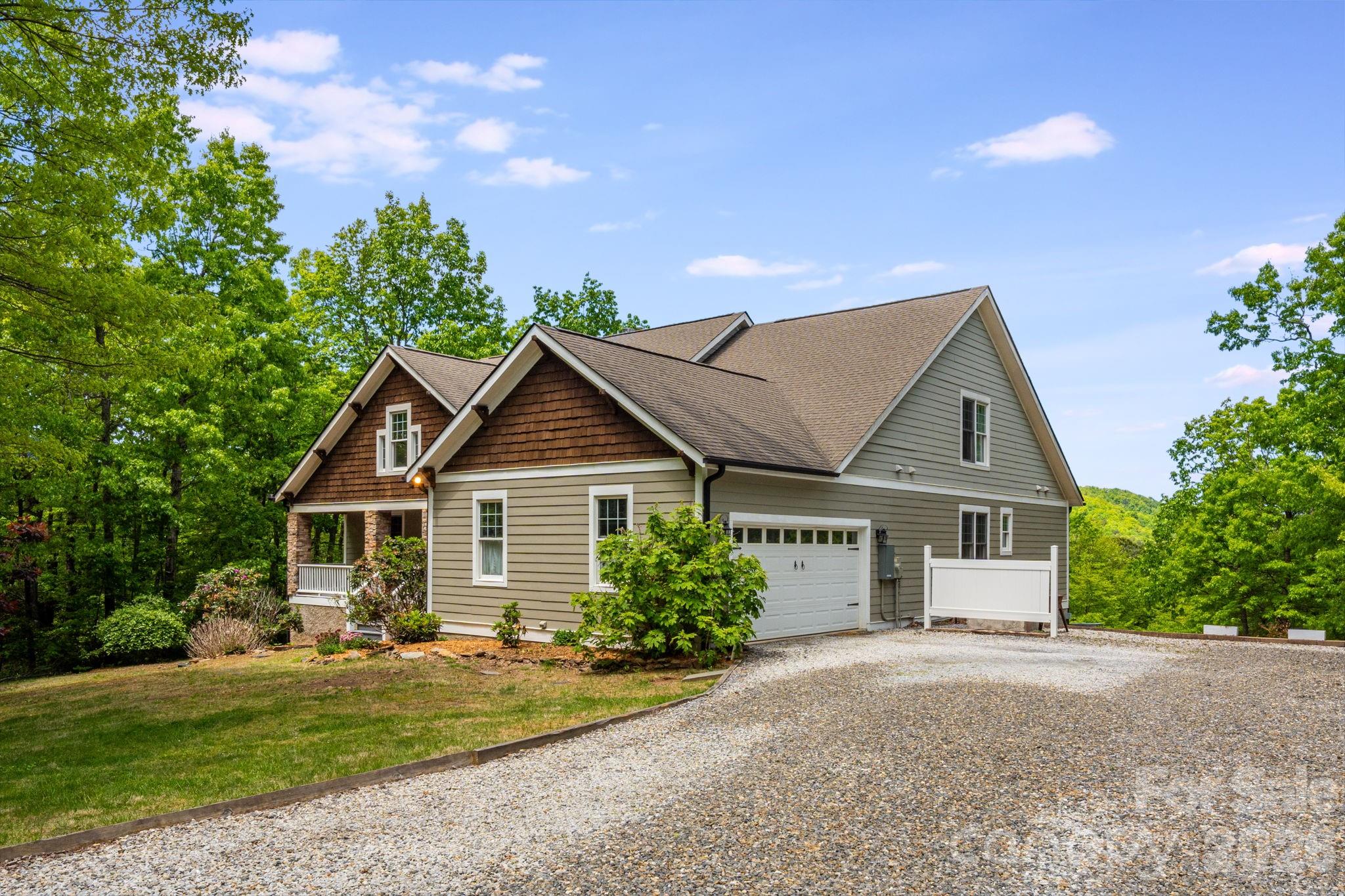 1659 High Rock Acres Drive — Black Mountain