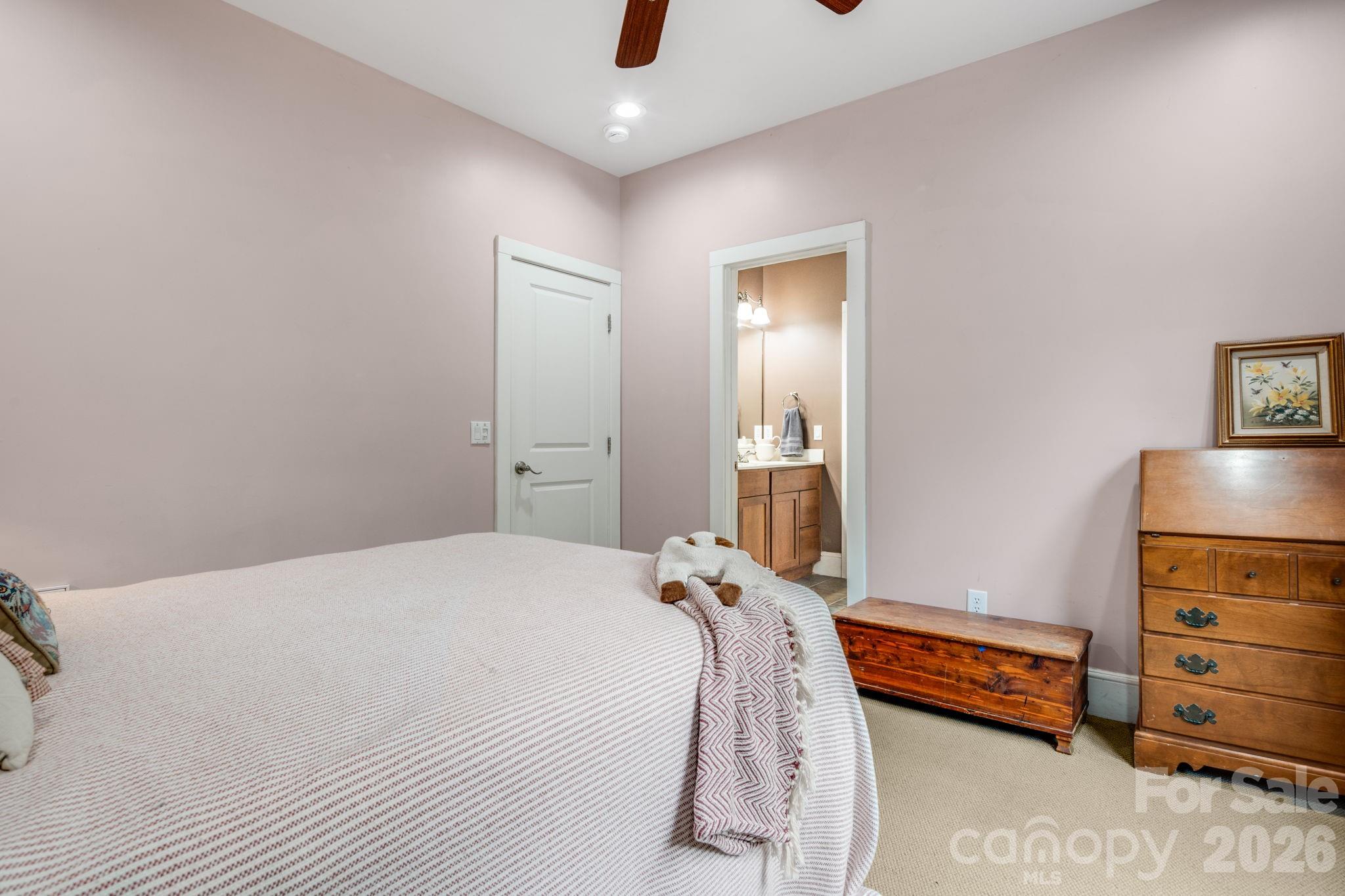 1659 High Rock Acres Drive — Black Mountain