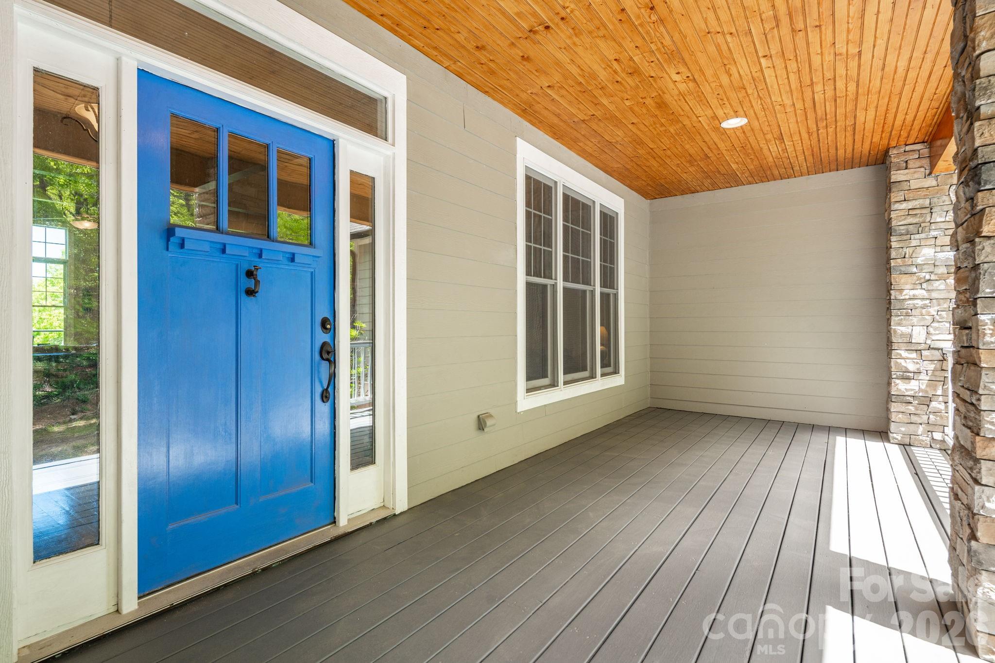 1659 High Rock Acres Drive — Black Mountain