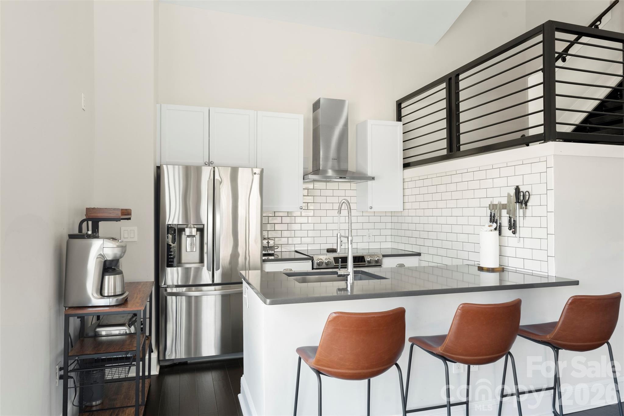 115 E Park Avenue #401 — Charlotte
