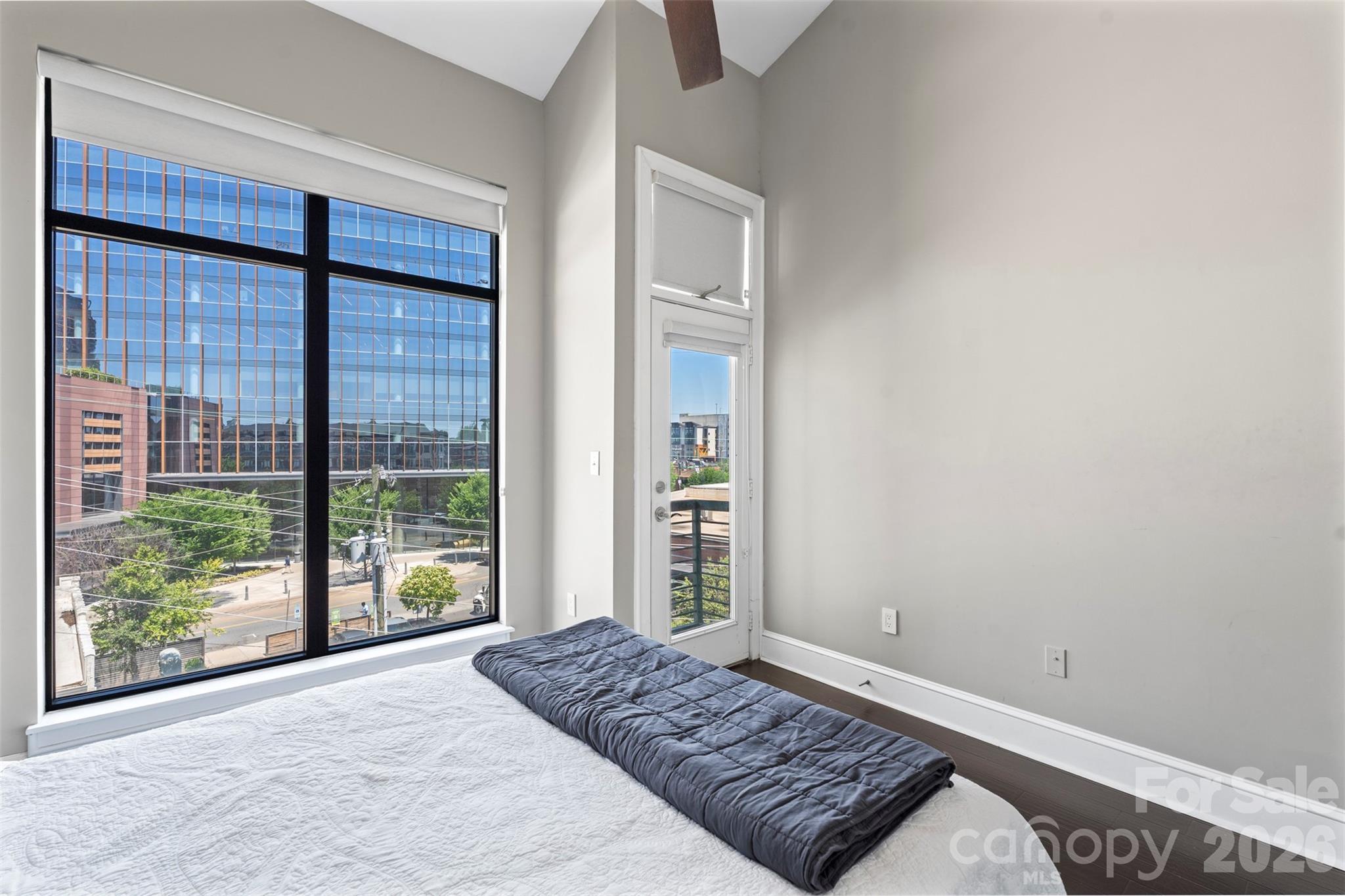 115 E Park Avenue #401 — Charlotte