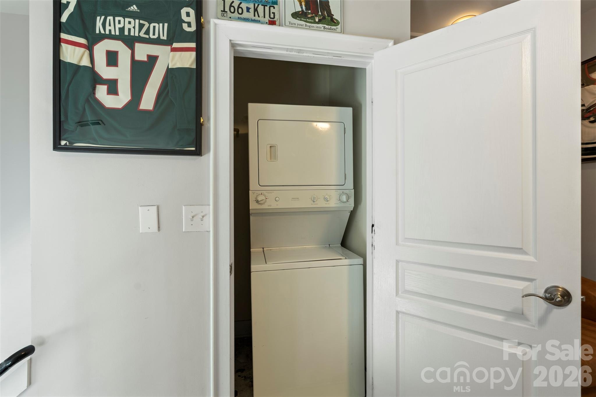 115 E Park Avenue #401 — Charlotte